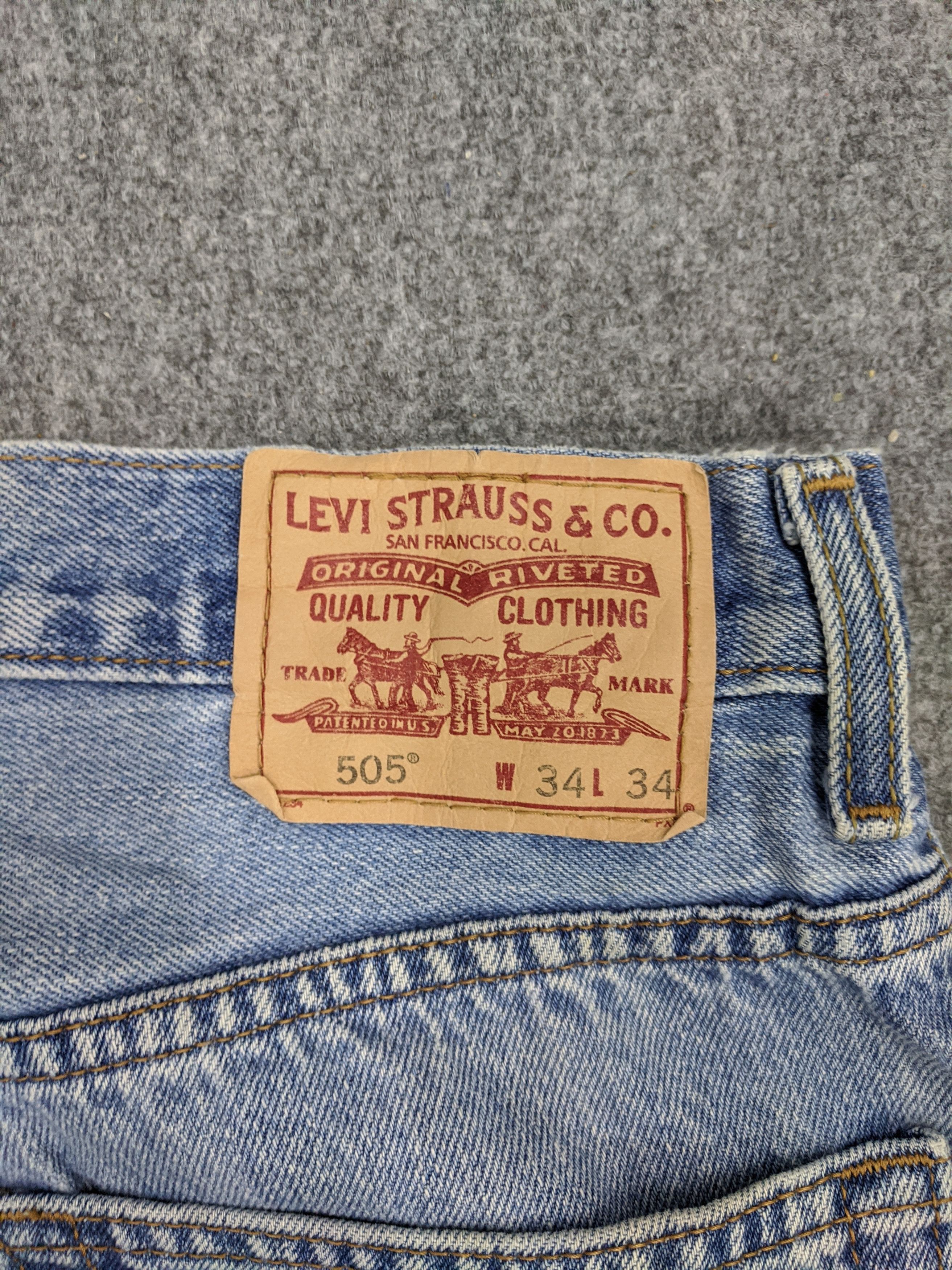 Levi's Vintage Levis 505 Light Wash Jeans DP0684 Size US 35 - 5 Thumbnail