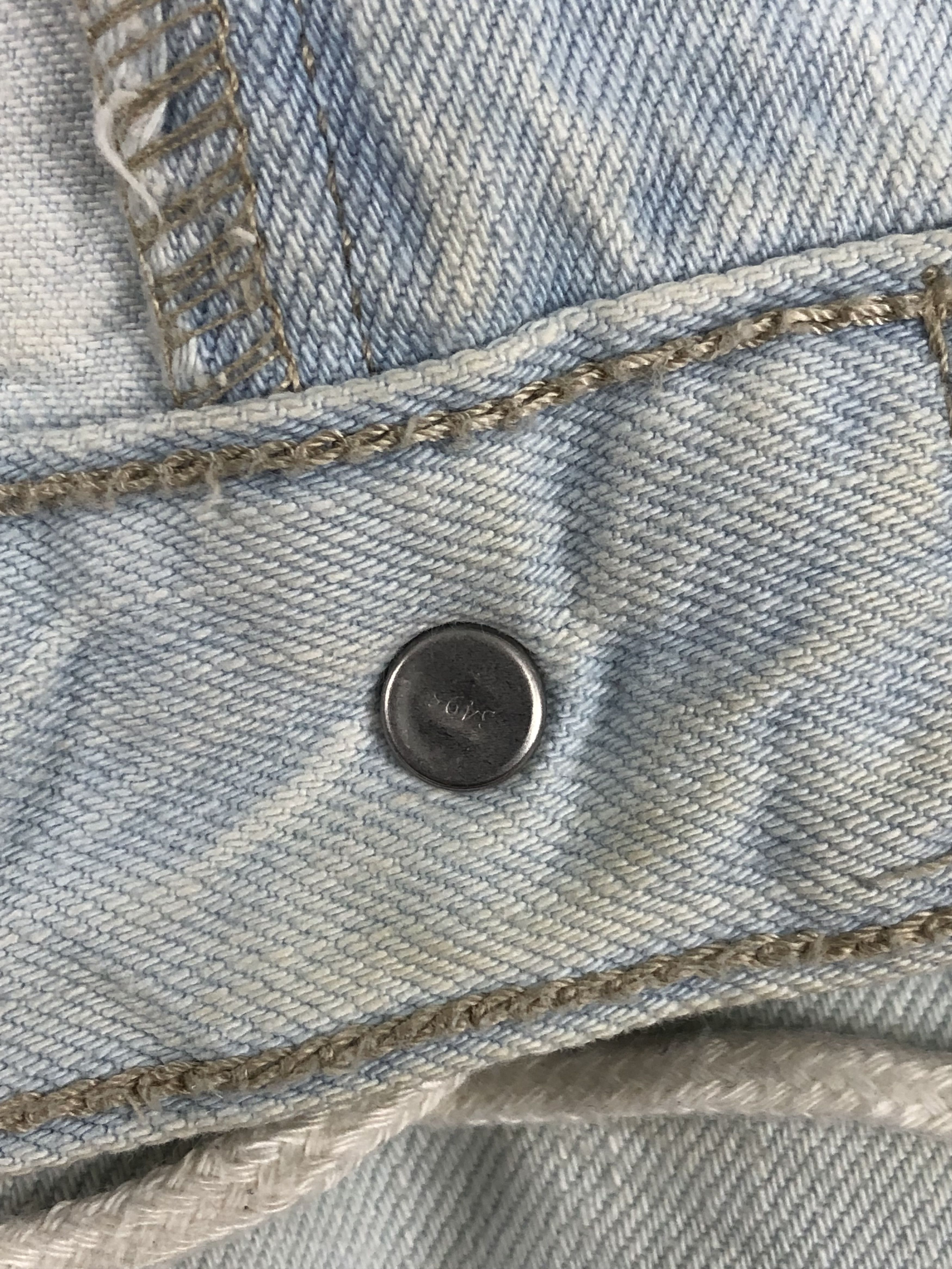 Levi's Vintage Levis Light Wash Jeans DP1452 Size US 32 / EU 48 - 12 Thumbnail