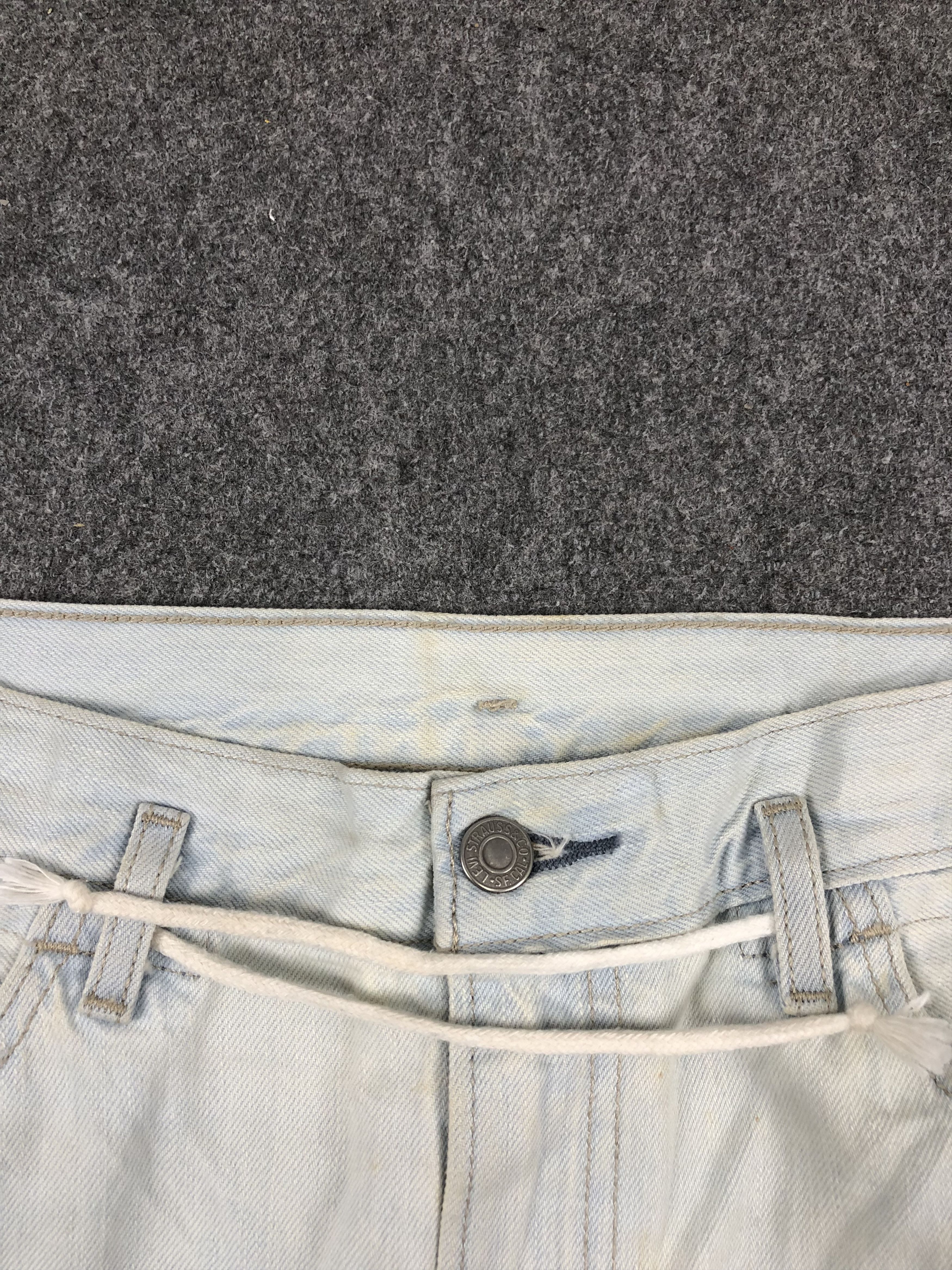 Levi's Vintage Levis Light Wash Jeans DP1452 Size US 32 / EU 48 - 10 Thumbnail