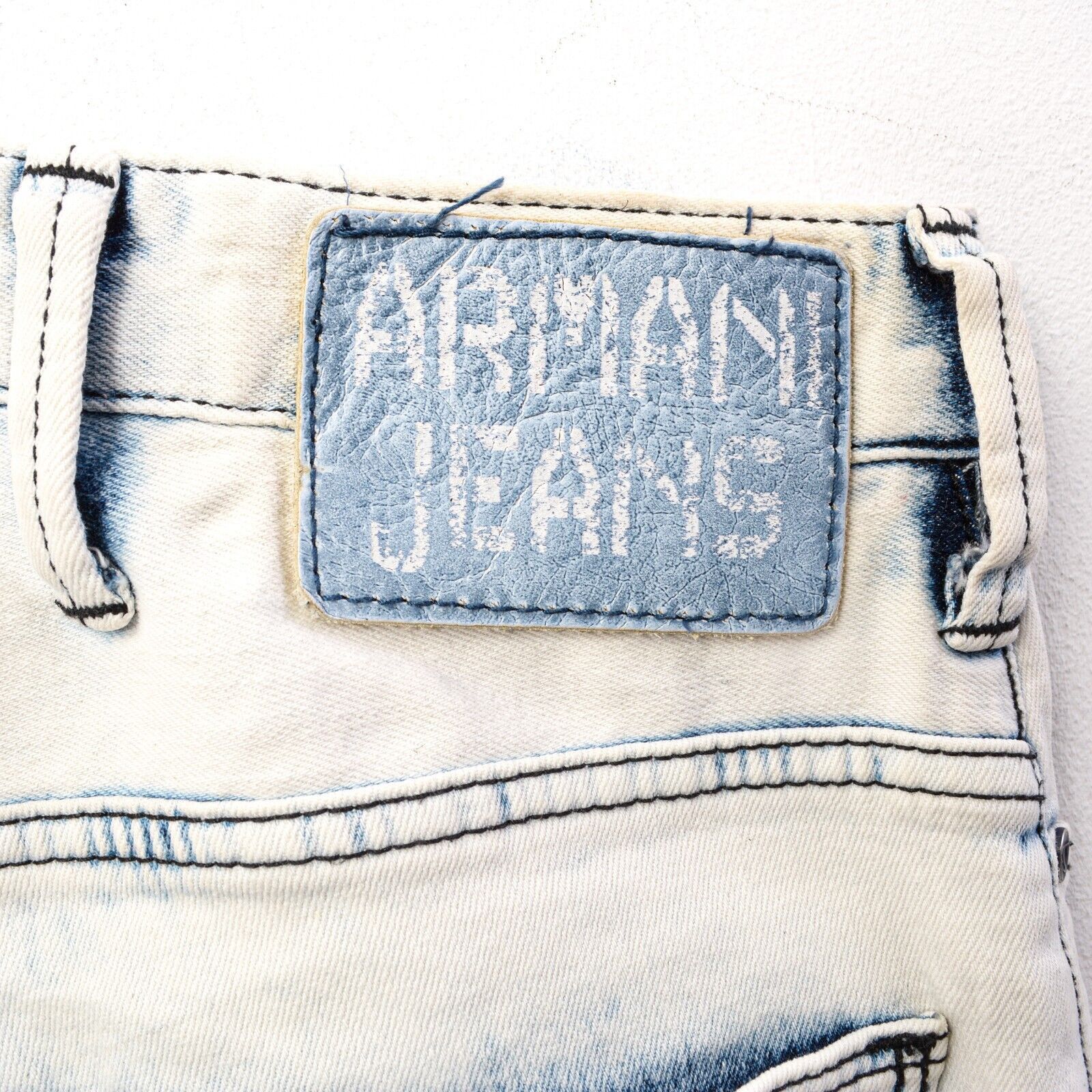 Armani J06 Slim Women W28 L32 White Denim Jeans Trousers Pants Size 28" / US 6 / IT 42 - 7 Thumbnail