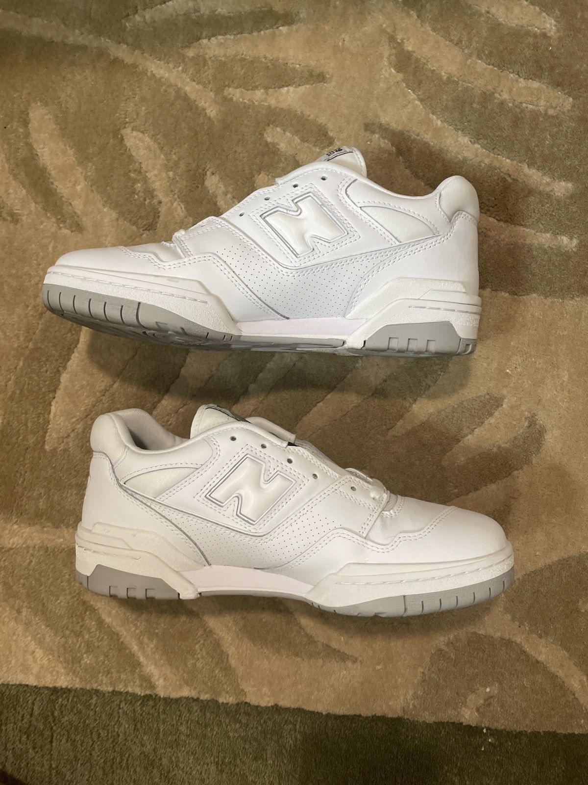 New Balance New Balance 550 White Grey Size US 10 / EU 43 - 2 Thumbnail