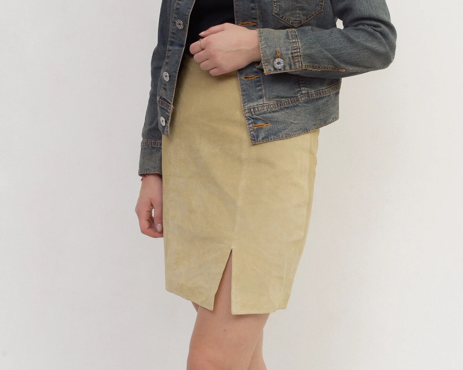 Leather × Vintage Monari 70's Vintage Mini Suede A Line Skirt Boho Retro VTG Size 30" / US 8 / IT 44 - 2 Thumbnail