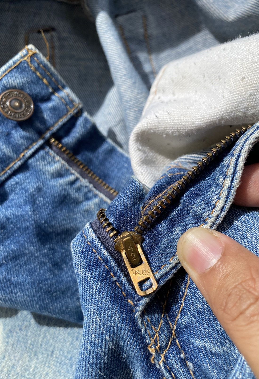 Levi's 🔥Vintage Rare LEVI STRAUSS “505e” Single Stitch Circa 1970s Size US 32 / EU 48 - 22 Thumbnail