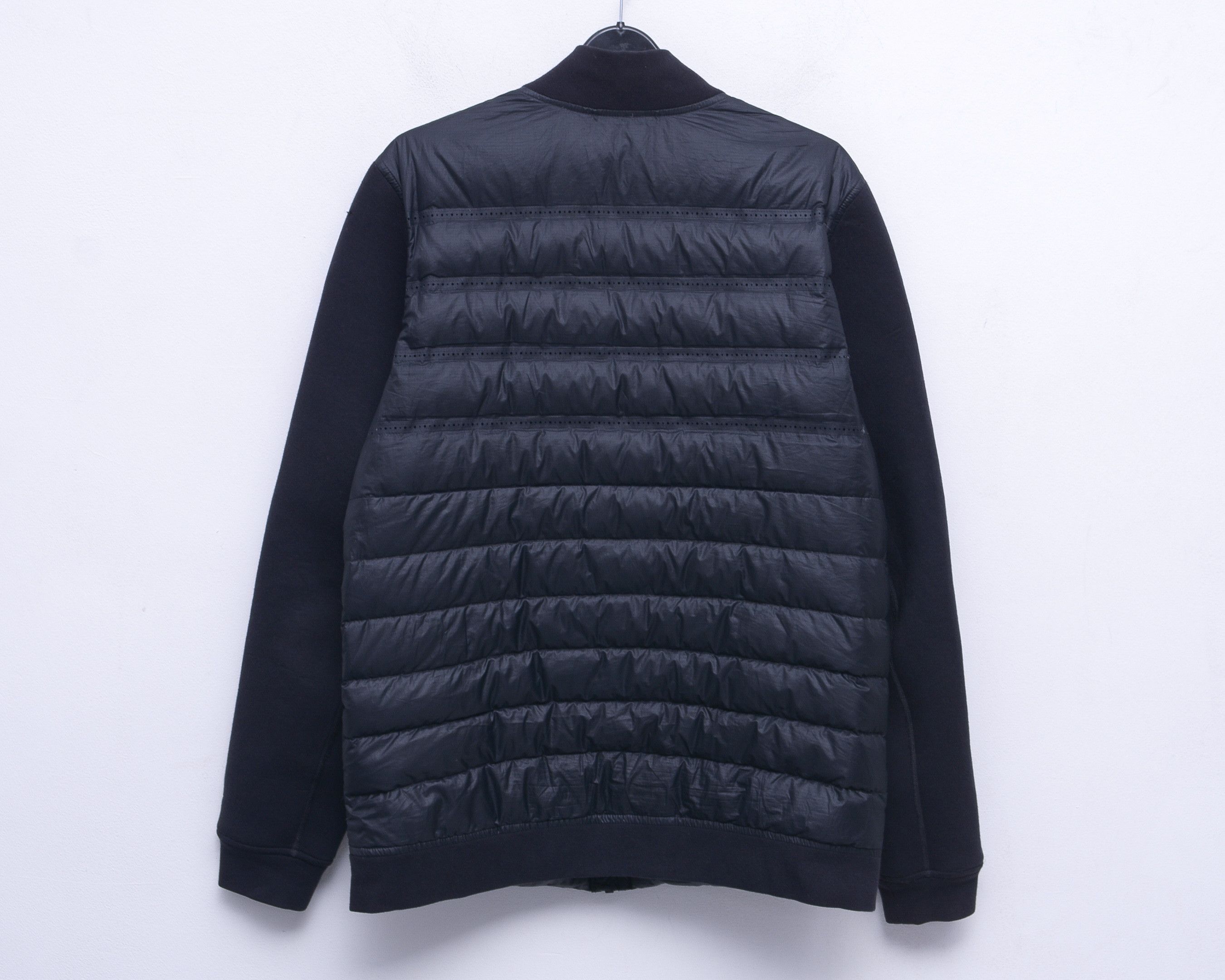 Nike Down Jacket Men M Puffer Coat Running Warm Outdoors Hike Size US M / EU 48-50 / 2 - 4 Thumbnail