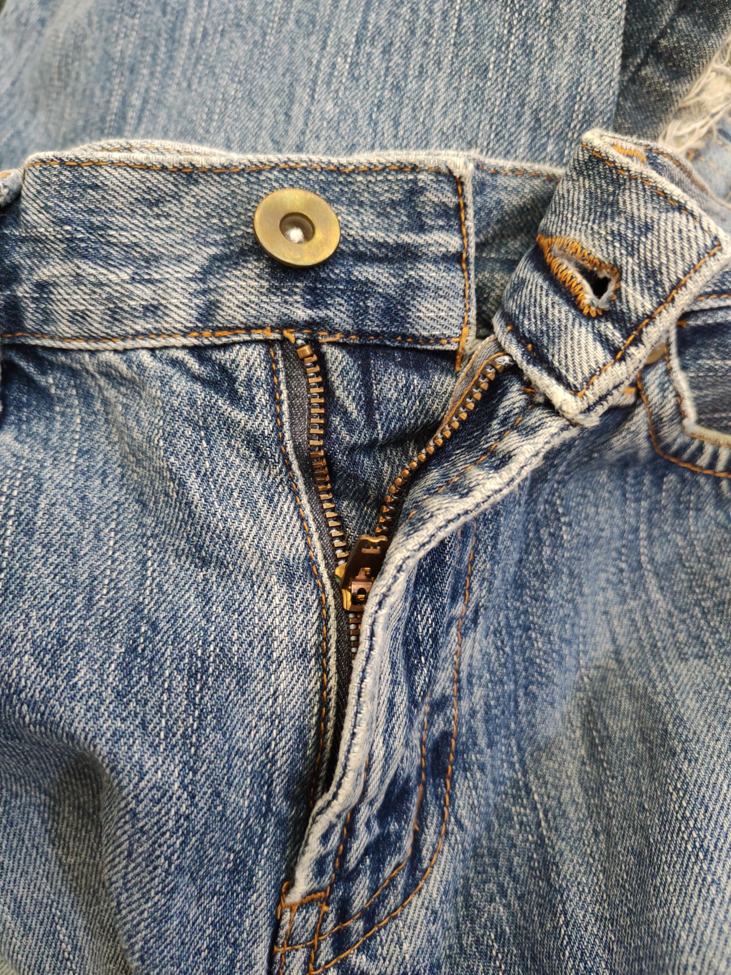Japanese Brand × Vintage Uniqlo vintage Faded Distressed Denim jeans pants #5960 Size US 32 / EU 48 - 12 Thumbnail