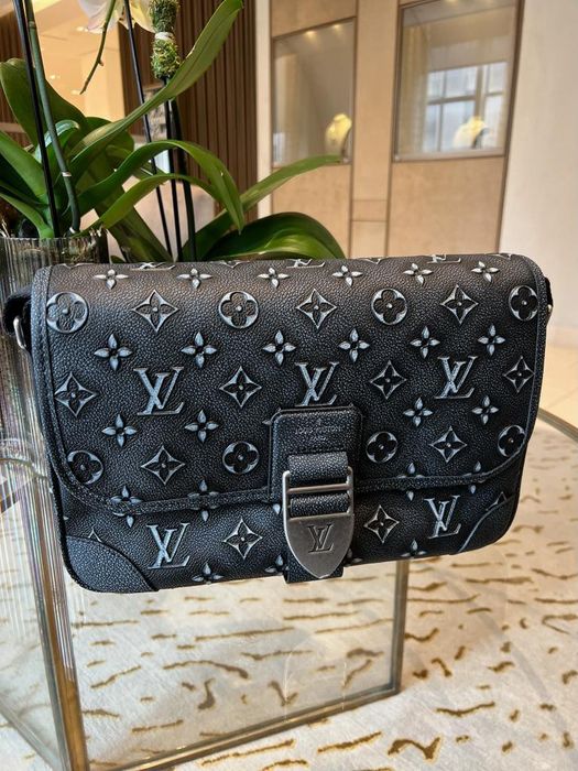 Louis Vuitton Archy Messenger MM Shoulder Bag in Grey in 2023