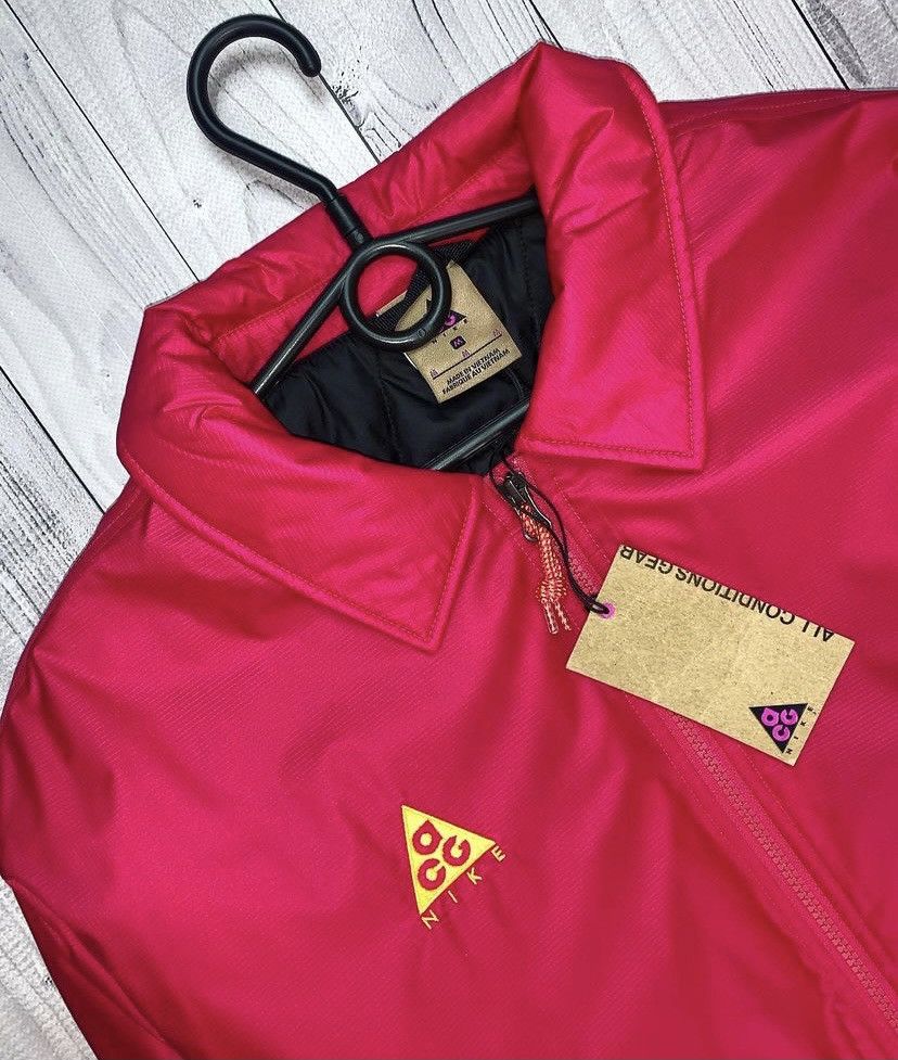 Nike × Nike ACG × Vintage Nike ACG Jacket oxid pink rare size M/L Size US M / EU 48-50 / 2 - 2 Thumbnail