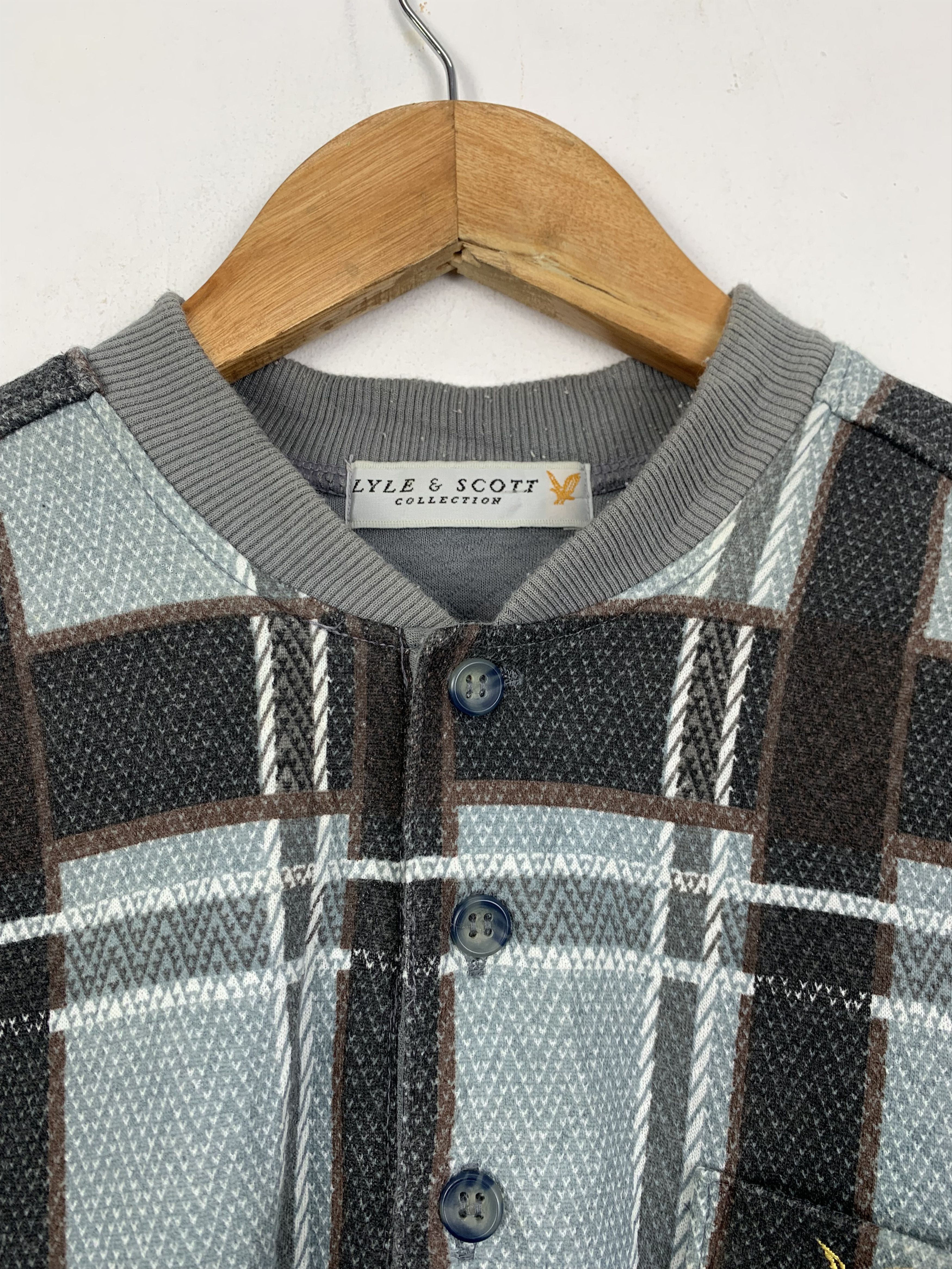 Lyle & Scott Vintage Lyle & Scott Shadow Sweatshirt Pullover J1374 Size US M / EU 48-50 / 2 - 8 Thumbnail