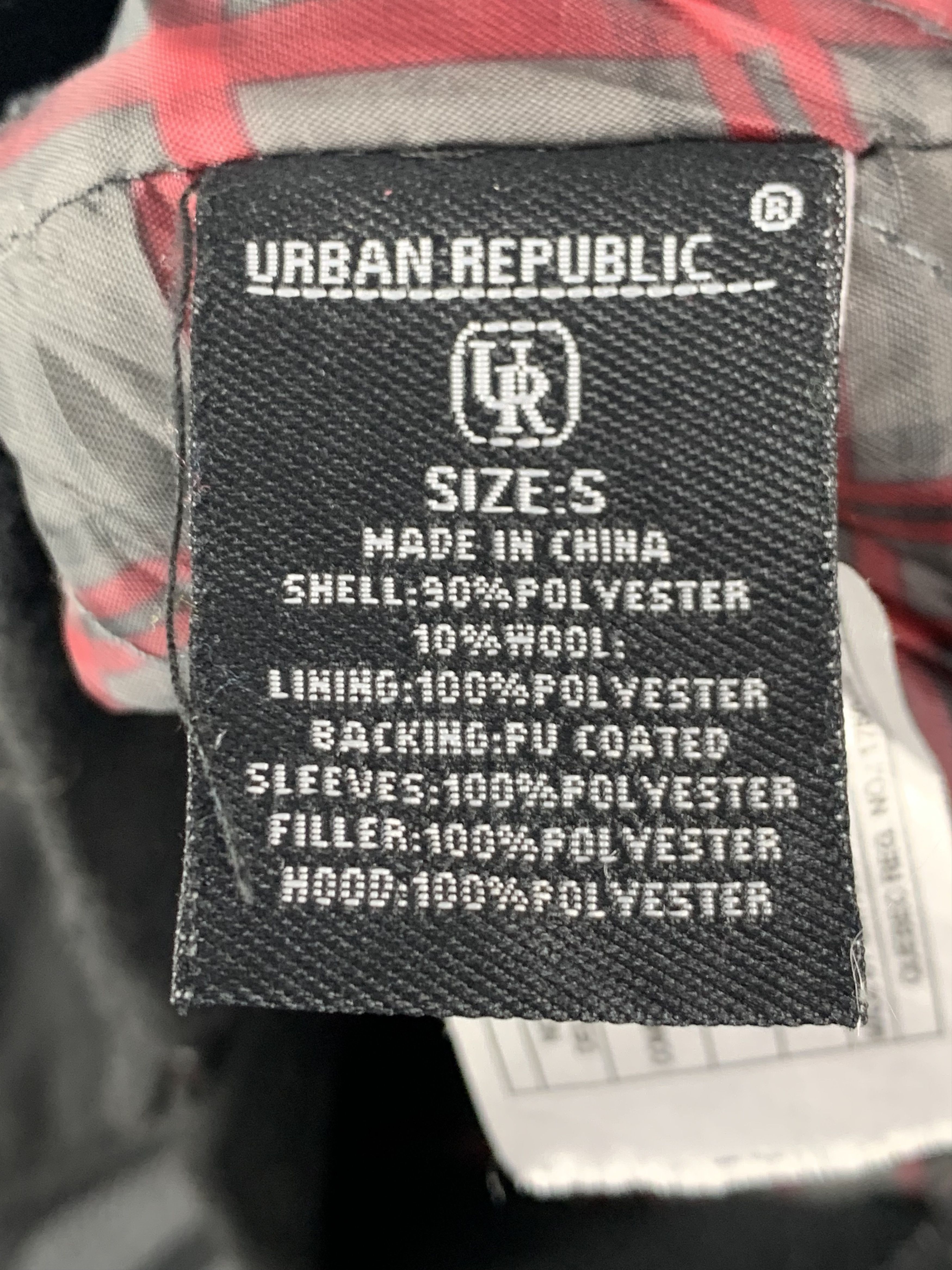 Vintage Vintage Urban Republic Hoodie Sleeve Leather Varsity V0513 Size US S / EU 44-46 / 1 - 14 Thumbnail