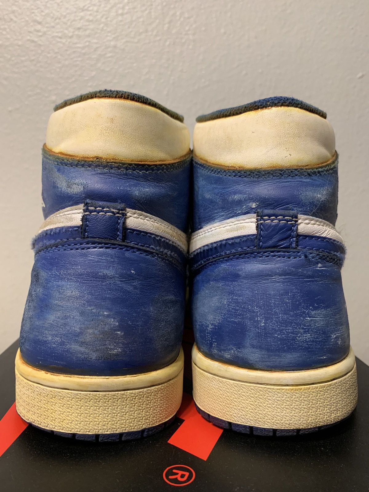 1985 air jordan 1 blue