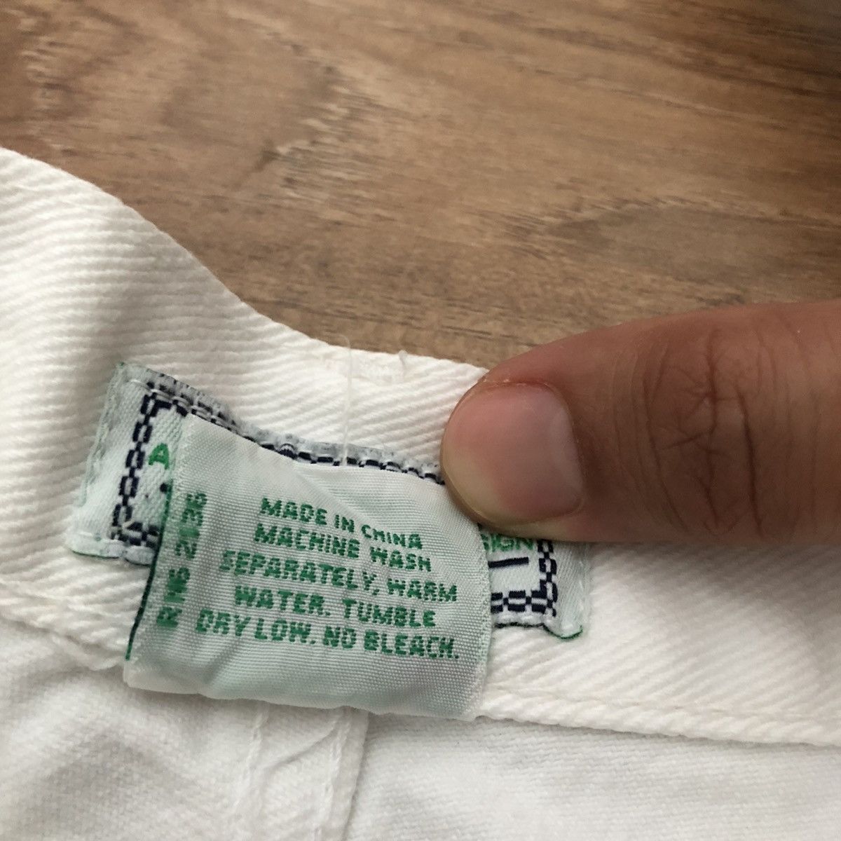 Guess × Vintage 90’s Guess White Jeans Hip Hop Vibe Size US 29 - 8 Thumbnail