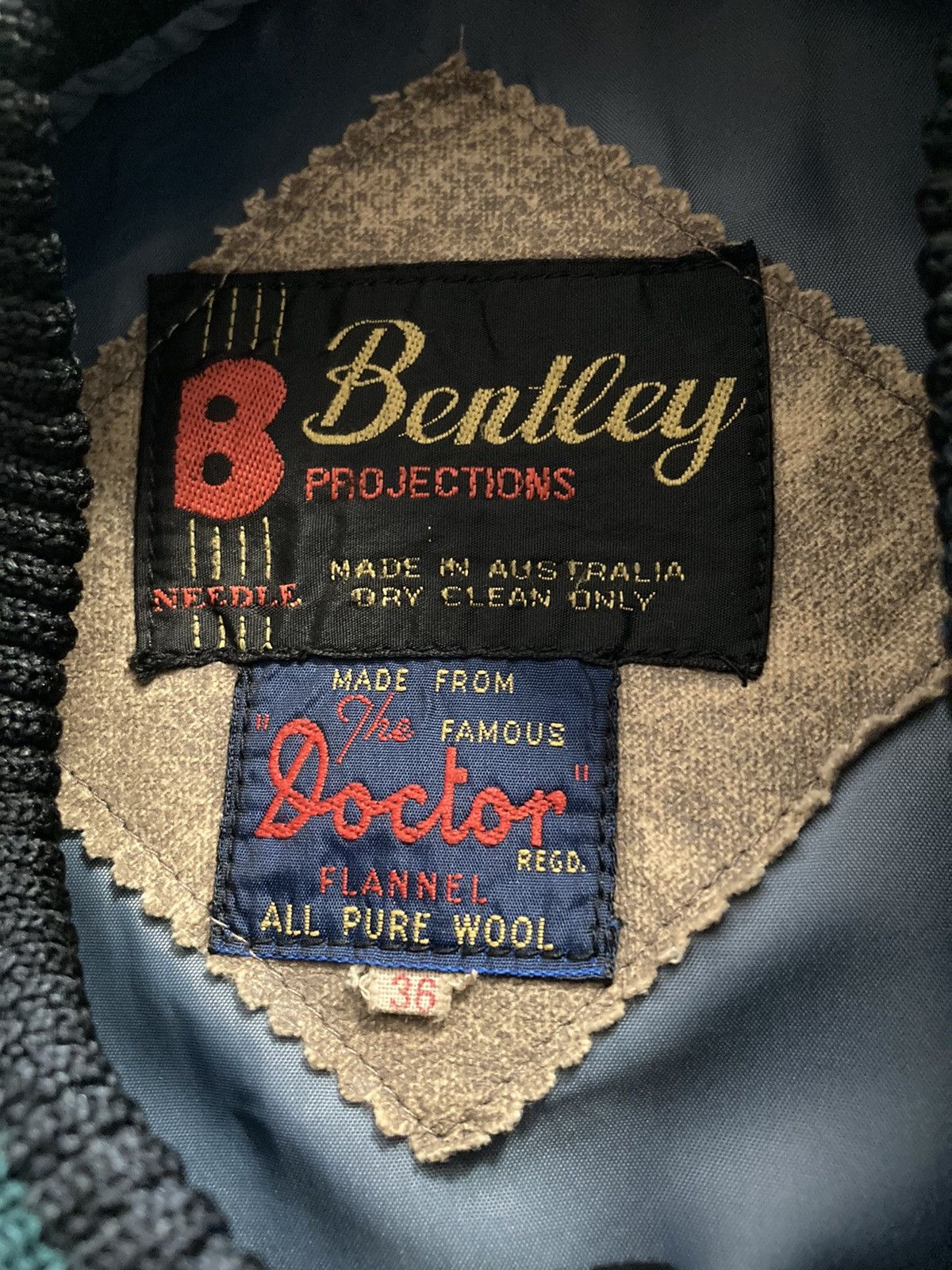 NFL Vintage the doctor wool lettering varsity jacket Size US M / EU 48-50 / 2 - 3 Thumbnail