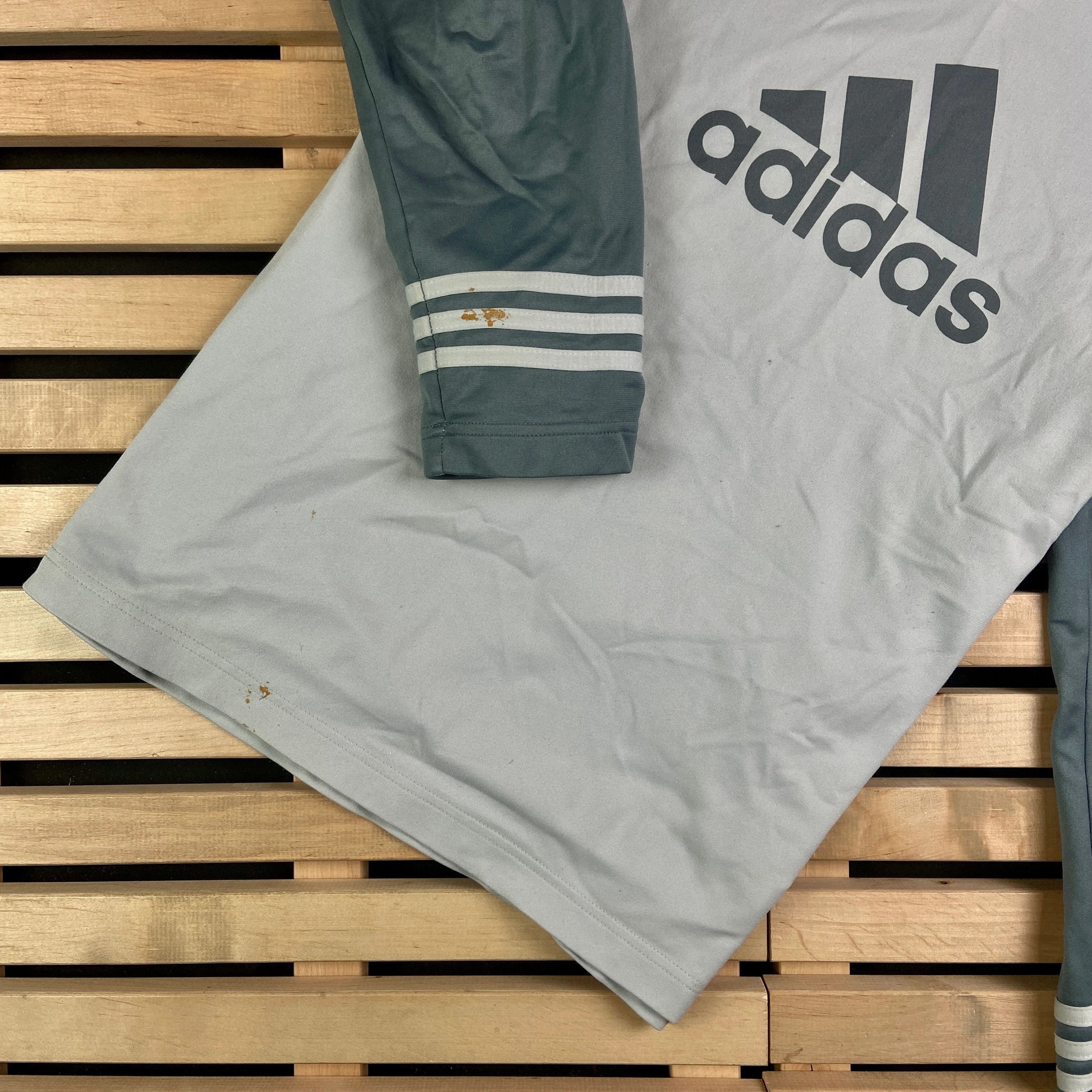 Adidas × Vintage Mens Sweatshirt Long Sleeve Adidas Big Logo Size S Size US S / EU 44-46 / 1 - 3 Thumbnail