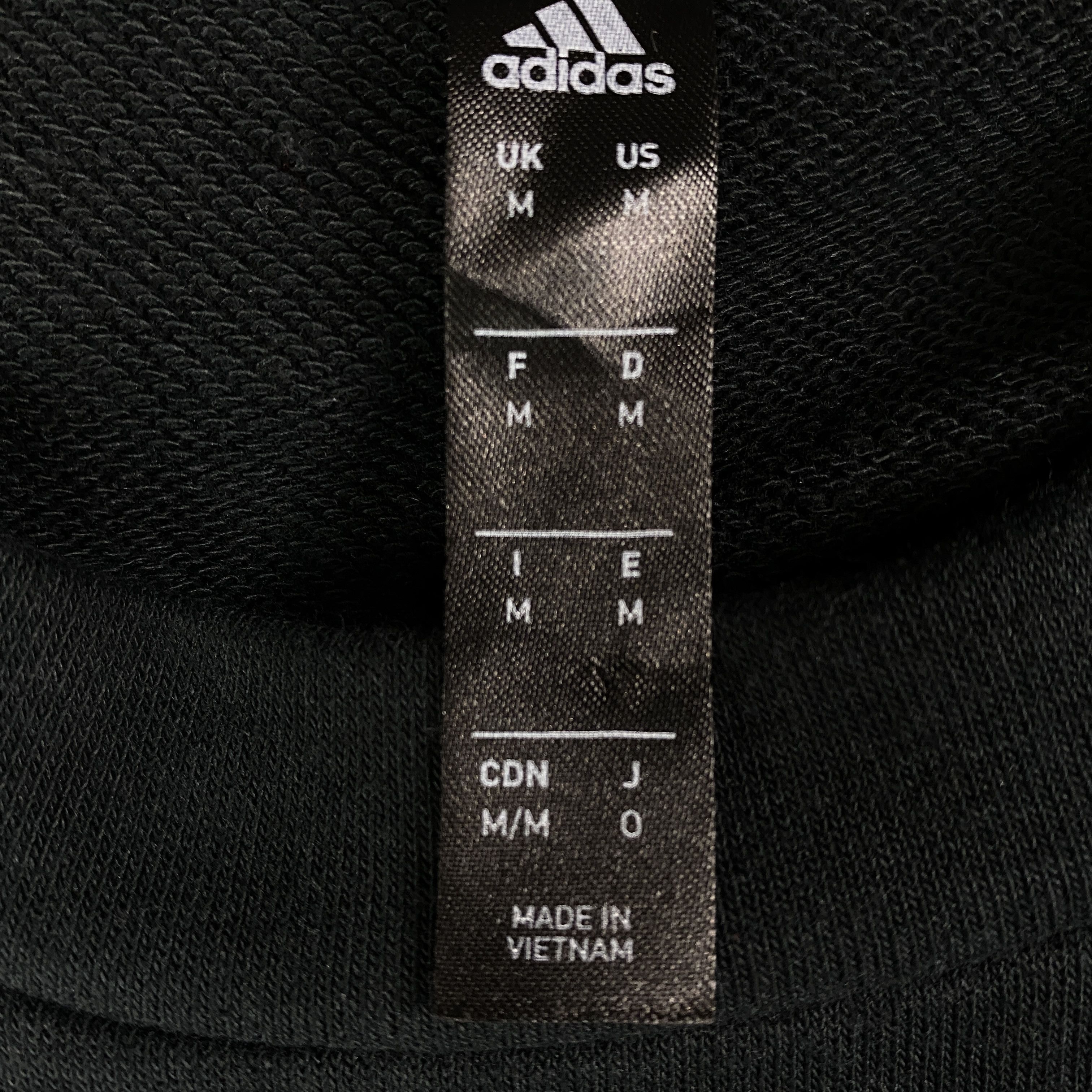 Adidas × Vintage Men’s Football Sweatshirt Adidas Juventus Vintage Size M Size US M / EU 48-50 / 2 - 4 Thumbnail