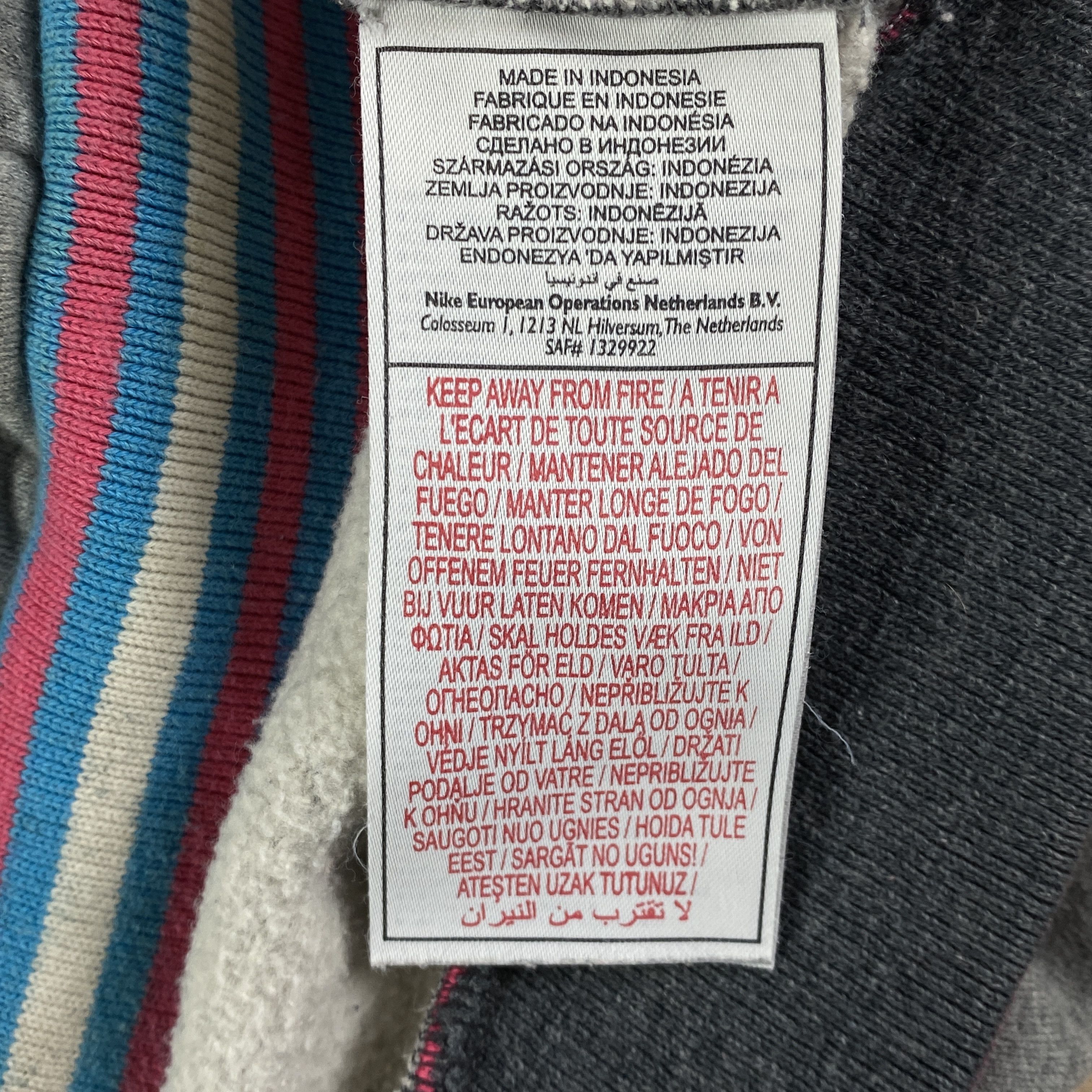 Nike × Vintage Mens Sweatshirt Nike Vintage Size M Size US M / EU 48-50 / 2 - 7 Thumbnail