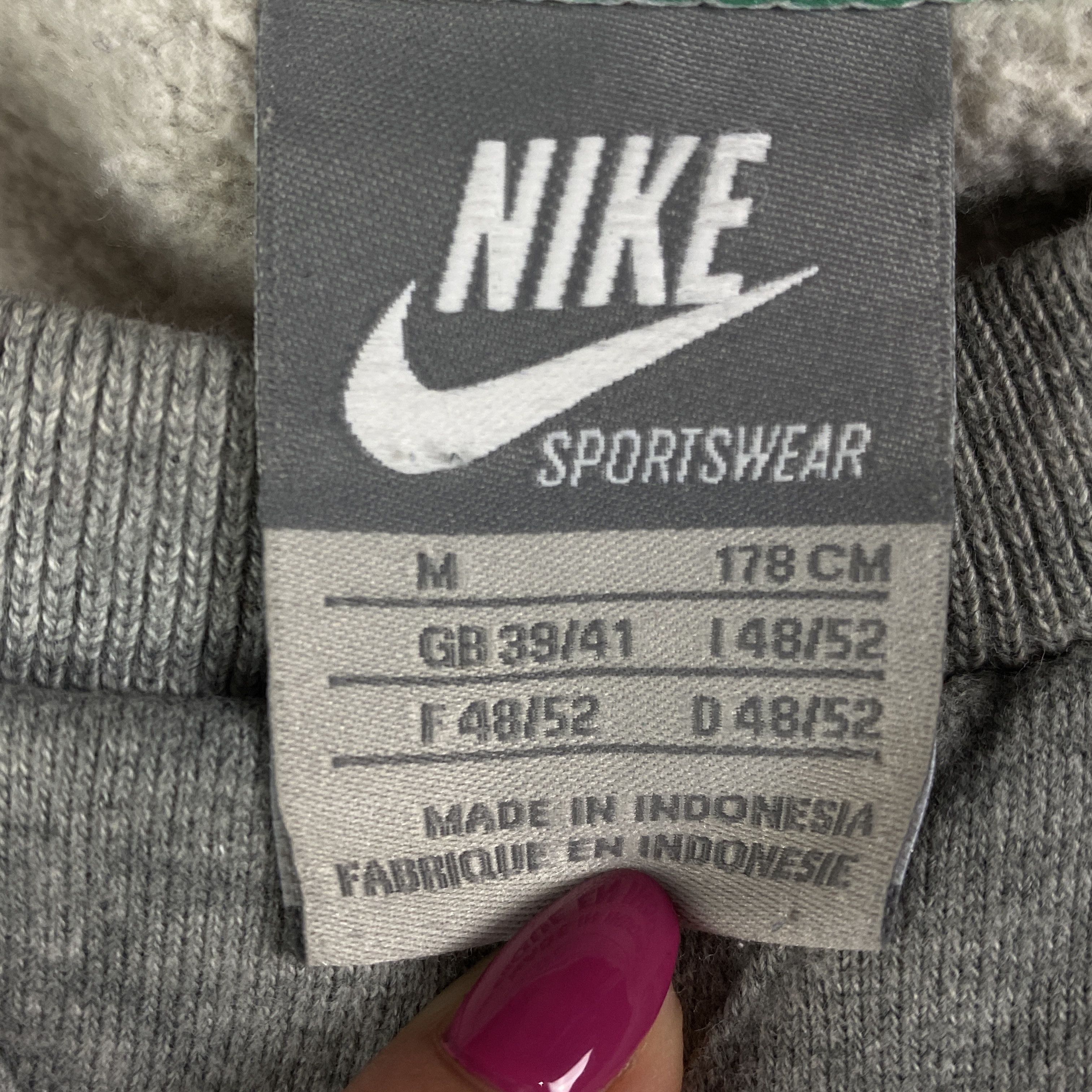 Nike × Vintage Mens Sweatshirt Nike Vintage Size M Size US M / EU 48-50 / 2 - 6 Thumbnail