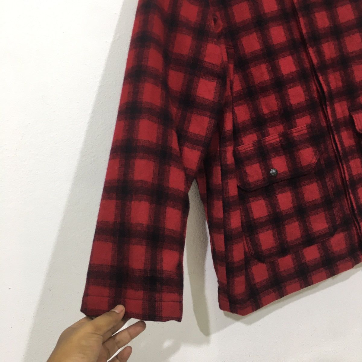 Vintage × Woolrich Woolen Mills Vintage Woolrich Checked Tartan Wool Jacket Size US L / EU 52-54 / 3 - 2 Thumbnail