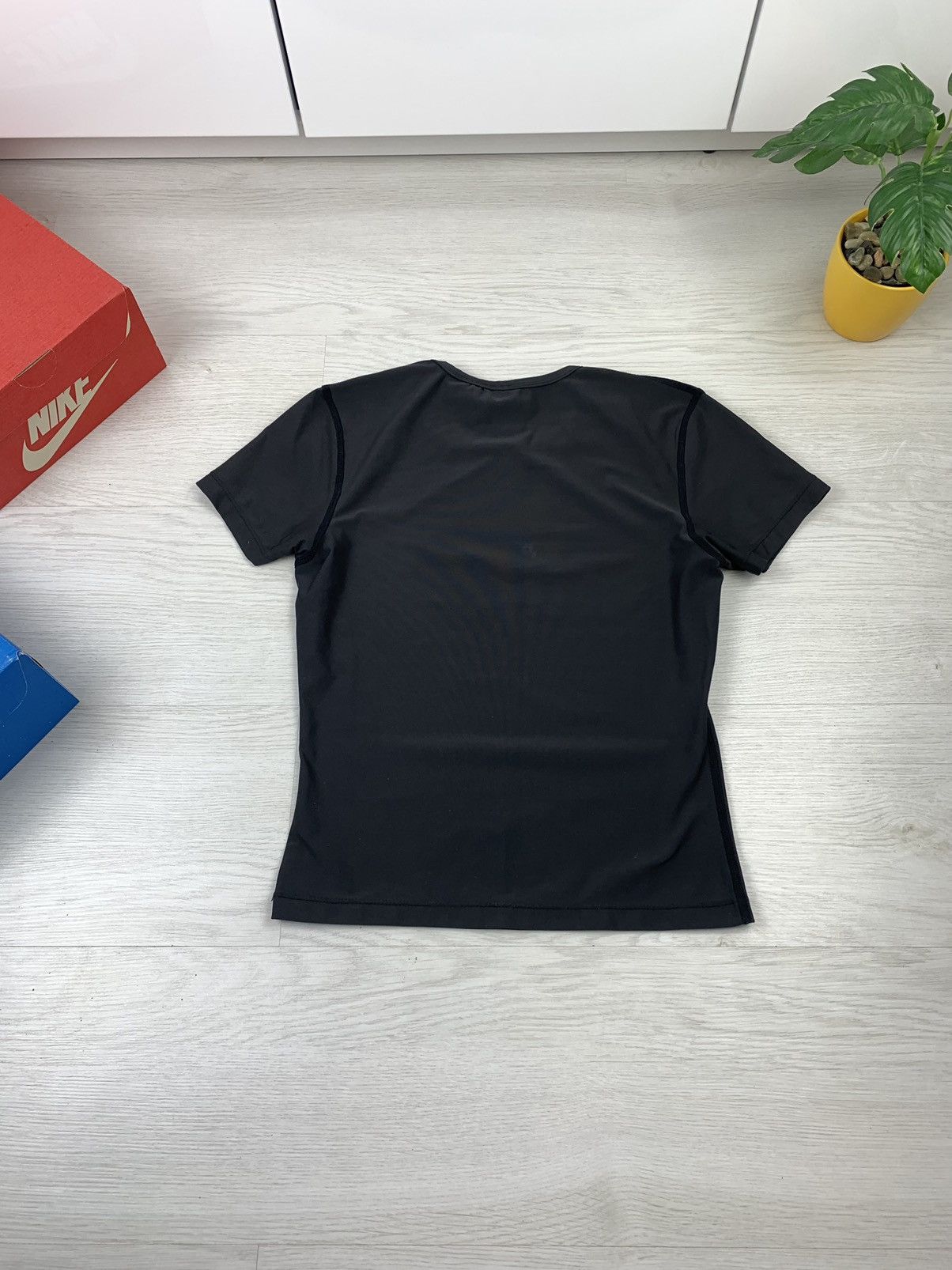 Vintage Nike Compression Vintage Womens T-Shirt Size M Size M / US 6-8 / IT 42-44 - 7 Thumbnail
