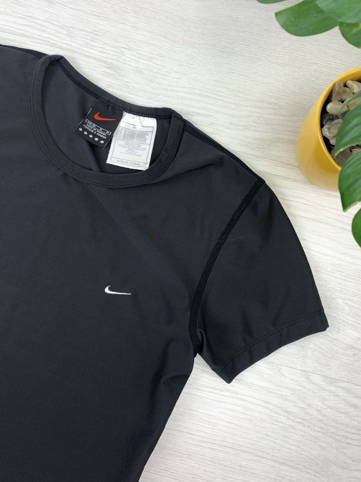 Vintage Nike Compression Vintage Womens T-Shirt Size M Size M / US 6-8 / IT 42-44 - 3 Thumbnail