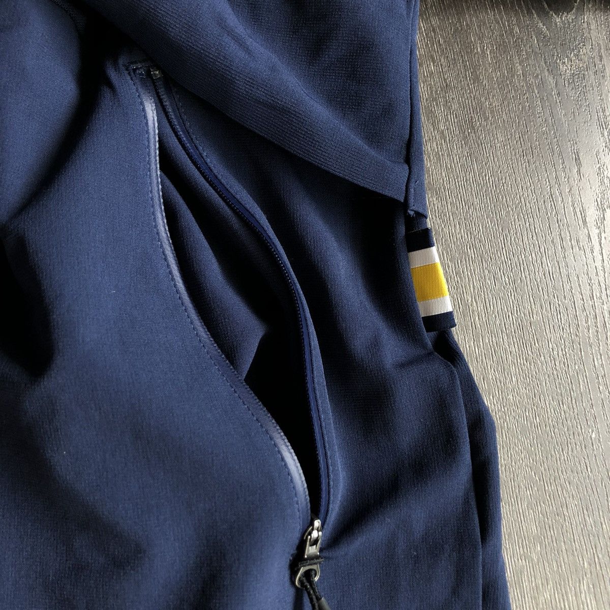 Jordan Brand Vintage Air Jordan Michigan Wolverines Mock Neck Logo Jacket Size US XXL / EU 58 / 5 - 5 Thumbnail