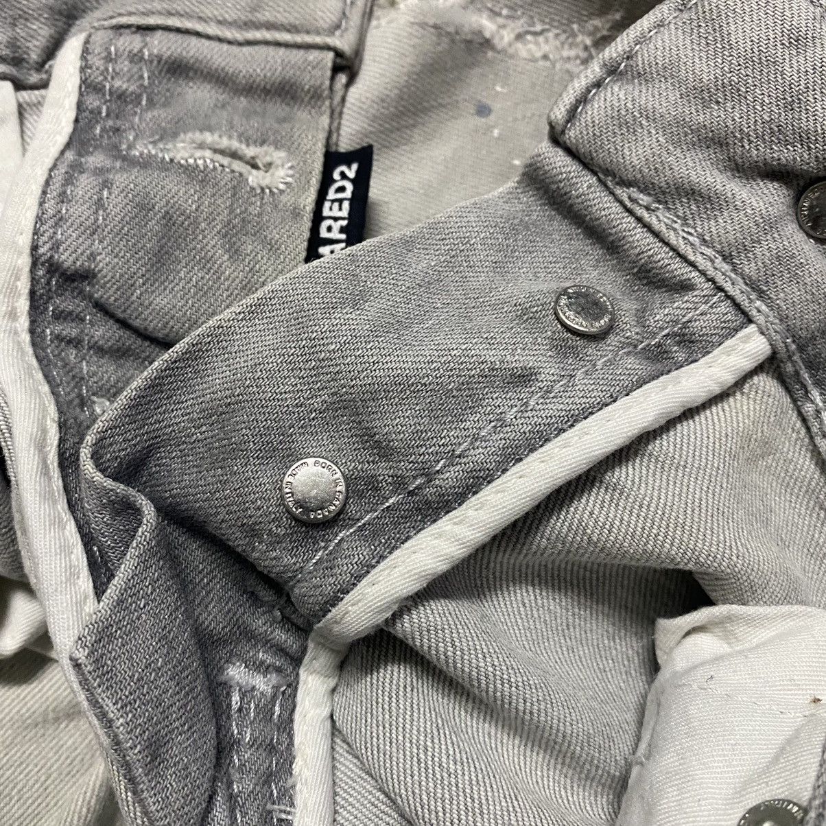Dsquared2 Dsquared2 Slim Jean Distressed Size US 31 - 19 Thumbnail