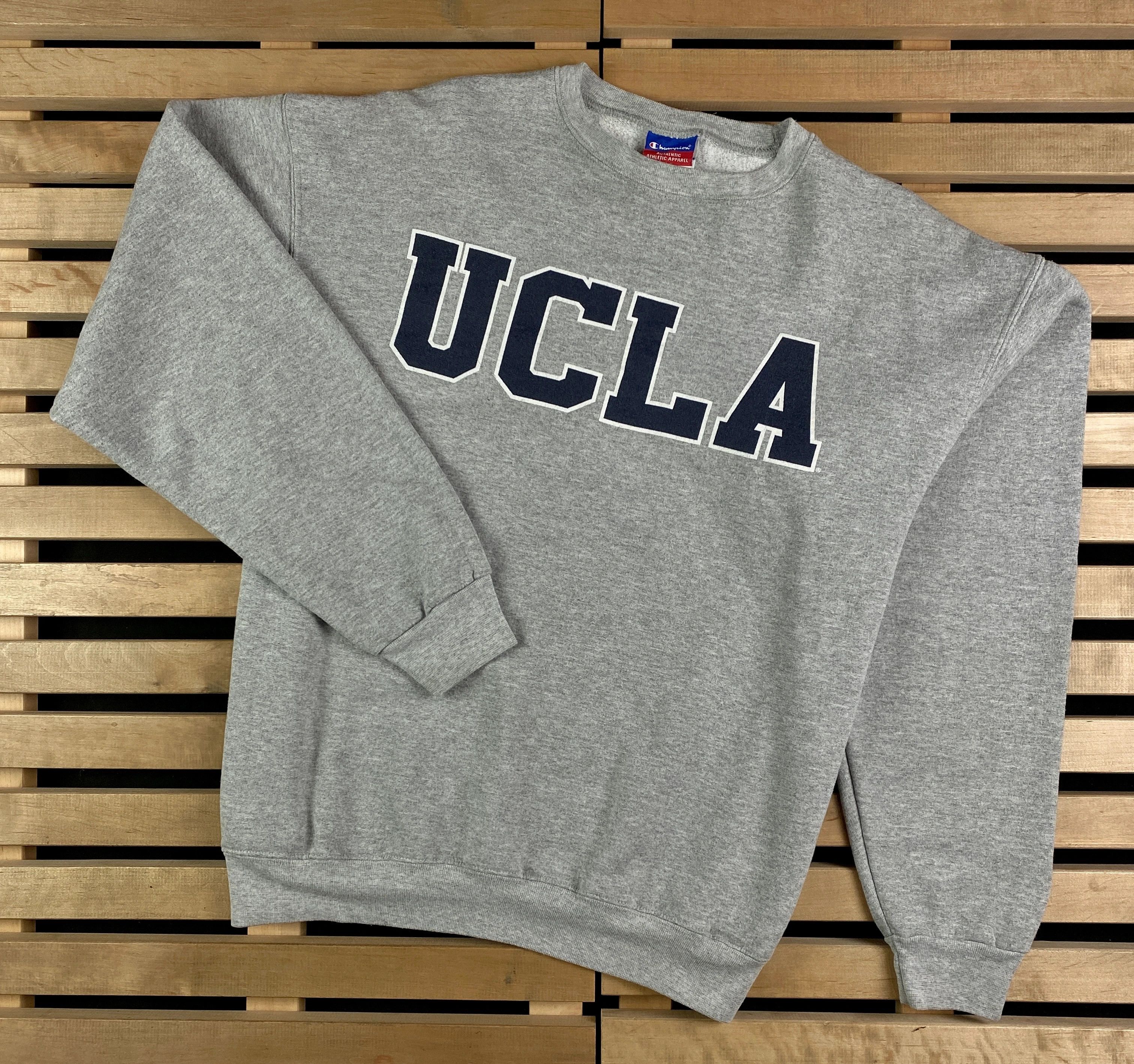 Champion × Vintage Mens Sweatshirt Champion Vintage Big Logo Size L Size US L / EU 52-54 / 3 - 1 Thumbnail