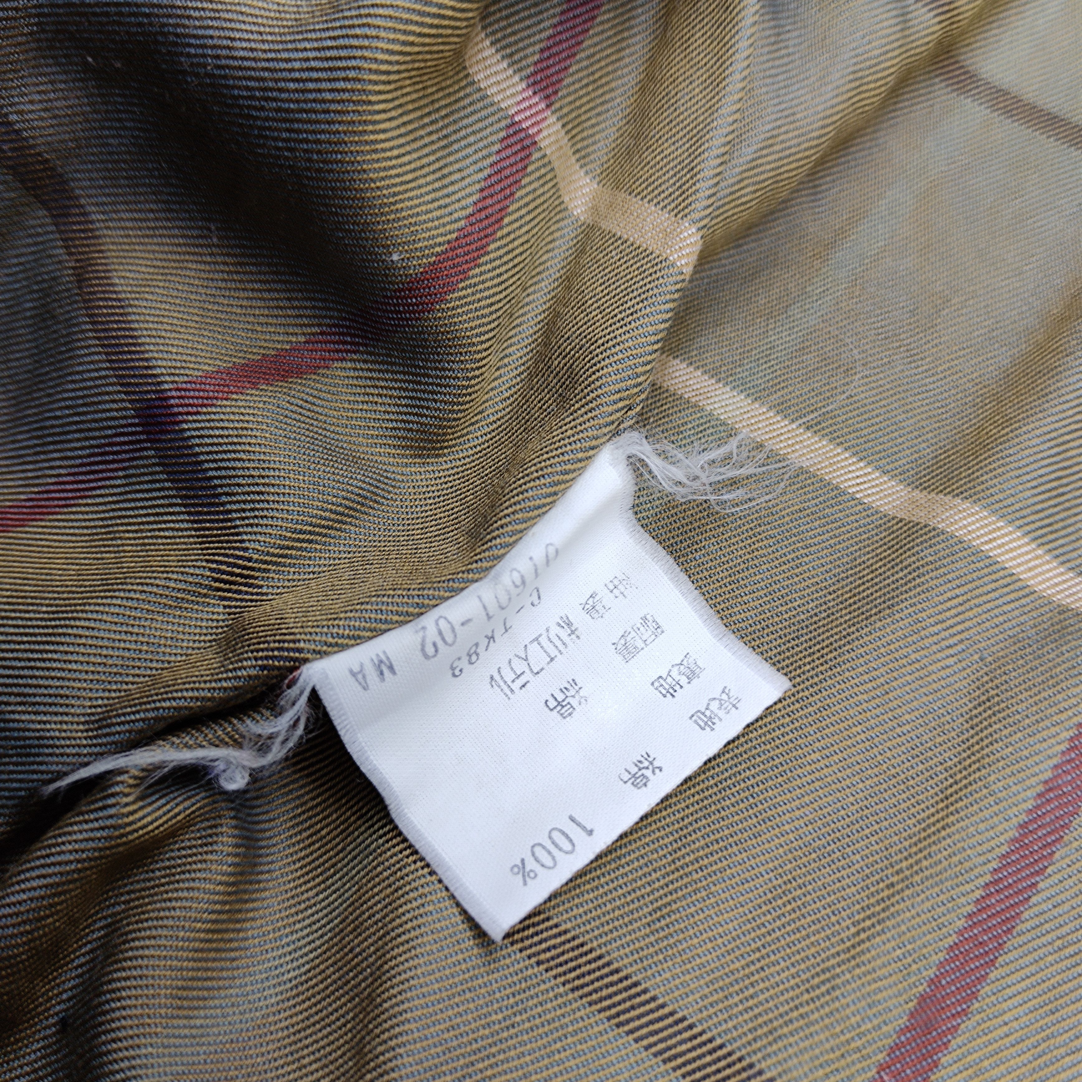 Burberry A34 vintage Burberrys trench coat jacket THRASHED Size US L / EU 52-54 / 3 - 16 Thumbnail