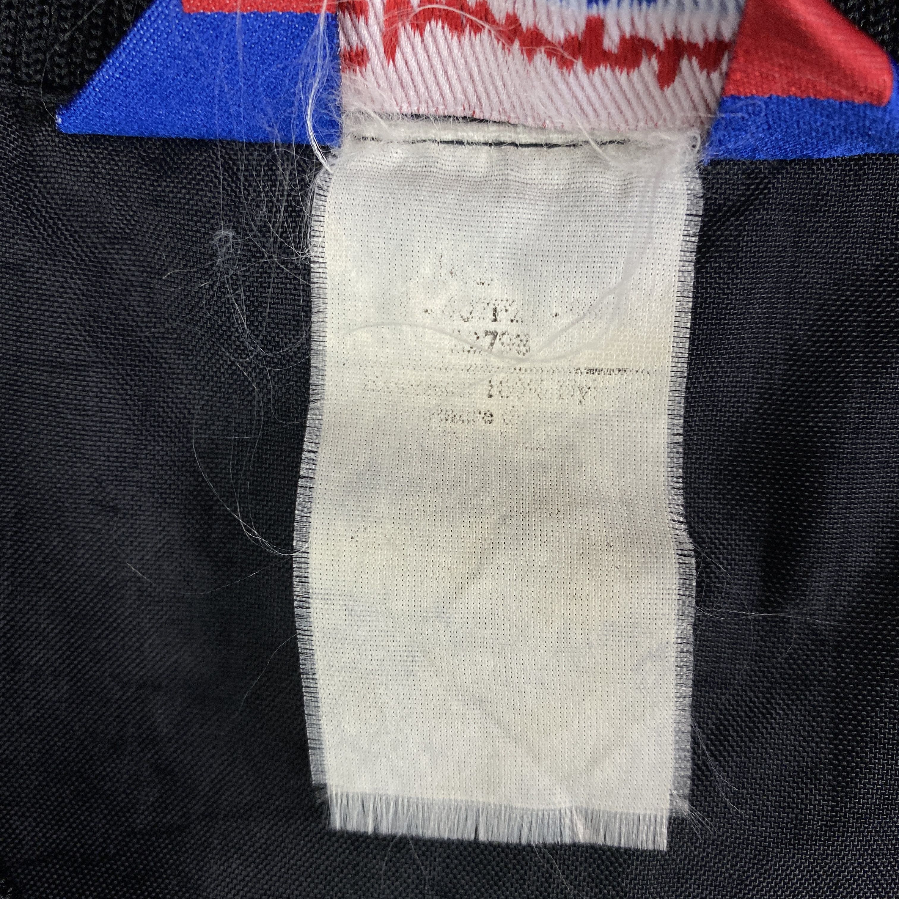 Champion × Vintage Mens Nylon Sweatshirt Champion Vintage Size XL Size US XL / EU 56 / 4 - 7 Thumbnail