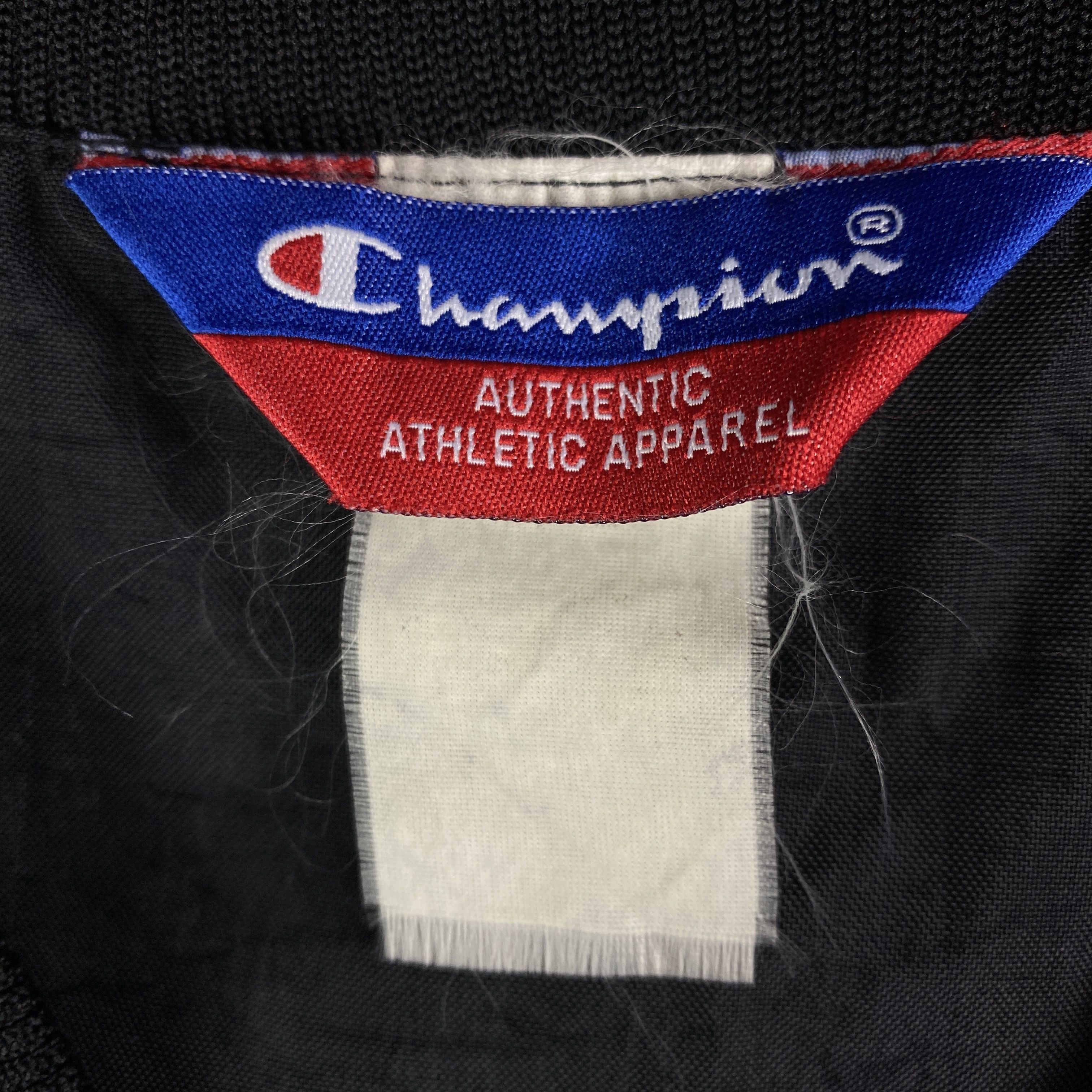 Champion × Vintage Mens Nylon Sweatshirt Champion Vintage Size XL Size US XL / EU 56 / 4 - 6 Thumbnail