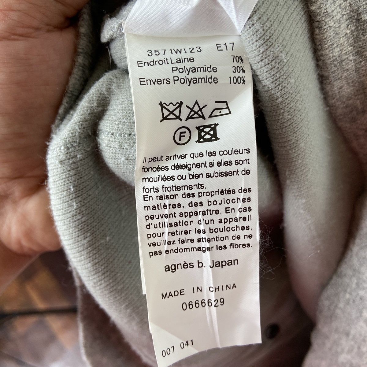agnes b. Vintage AGNES B Homme Paris Sweater Knitwear Hoodies Size M / US 6-8 / IT 42-44 - 7 Thumbnail