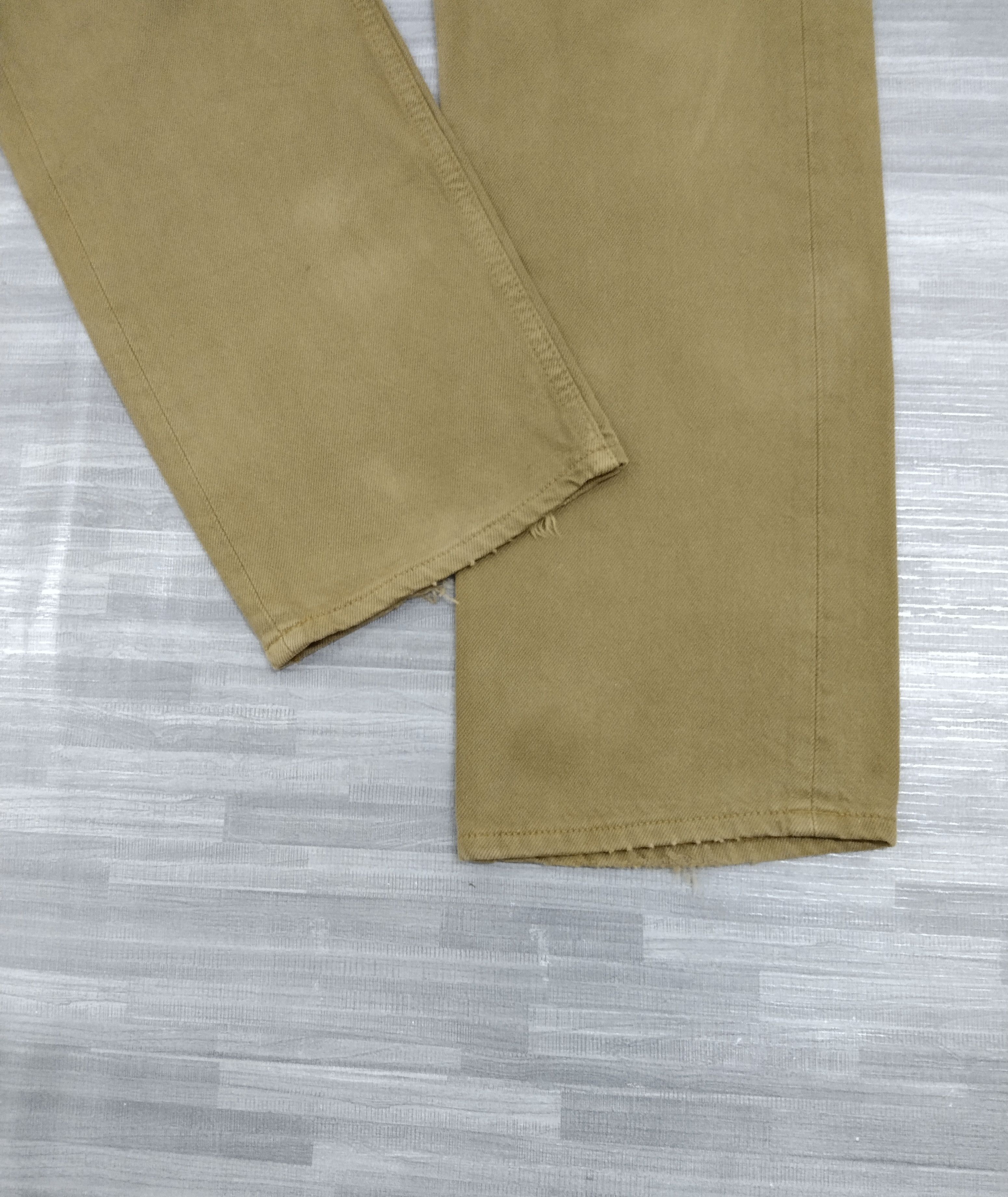Levi's Vintage Clothing DISTRESSED LEVIS 501 VINTAGE 80s Size US 29 - 7 Thumbnail