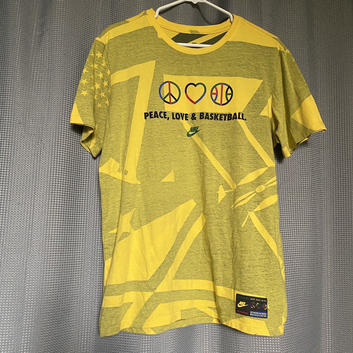 Nike Nike Peace Love & Basketball New York Made Size US M / EU 48-50 / 2 - 2 Thumbnail