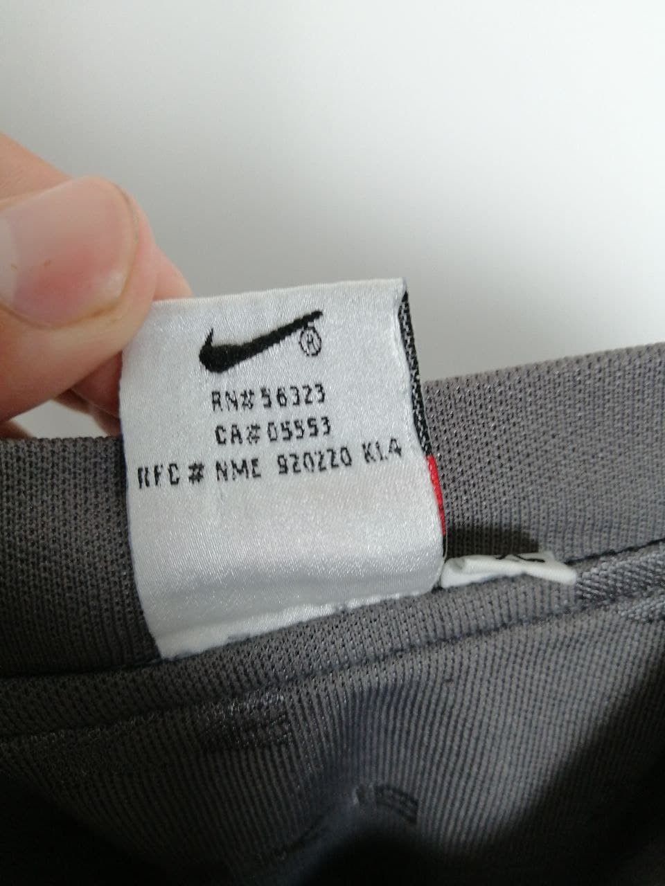 Nike × Vintage Nike Vintage Sweatshirts monogram Size US L / EU 52-54 / 3 - 8 Thumbnail