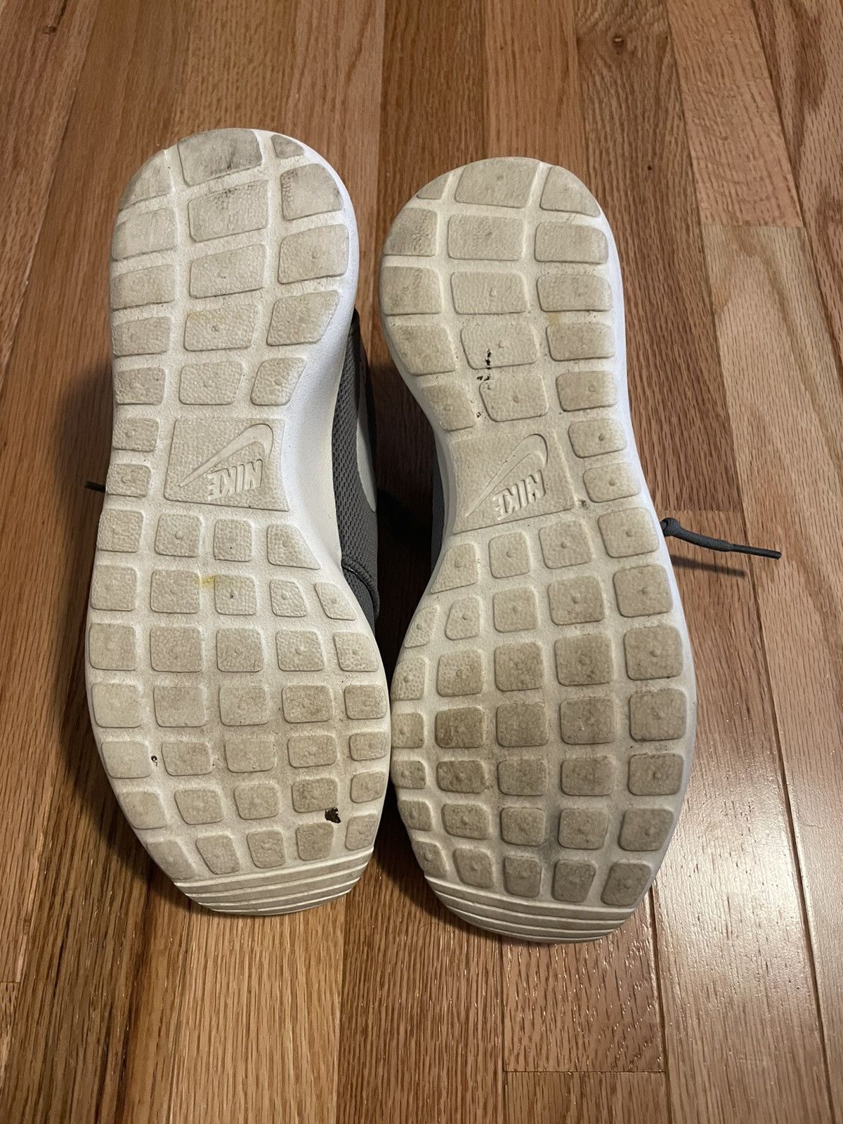 Nike Nike Roshe Run Size US 8.5 / IT 38.5 - 4 Thumbnail