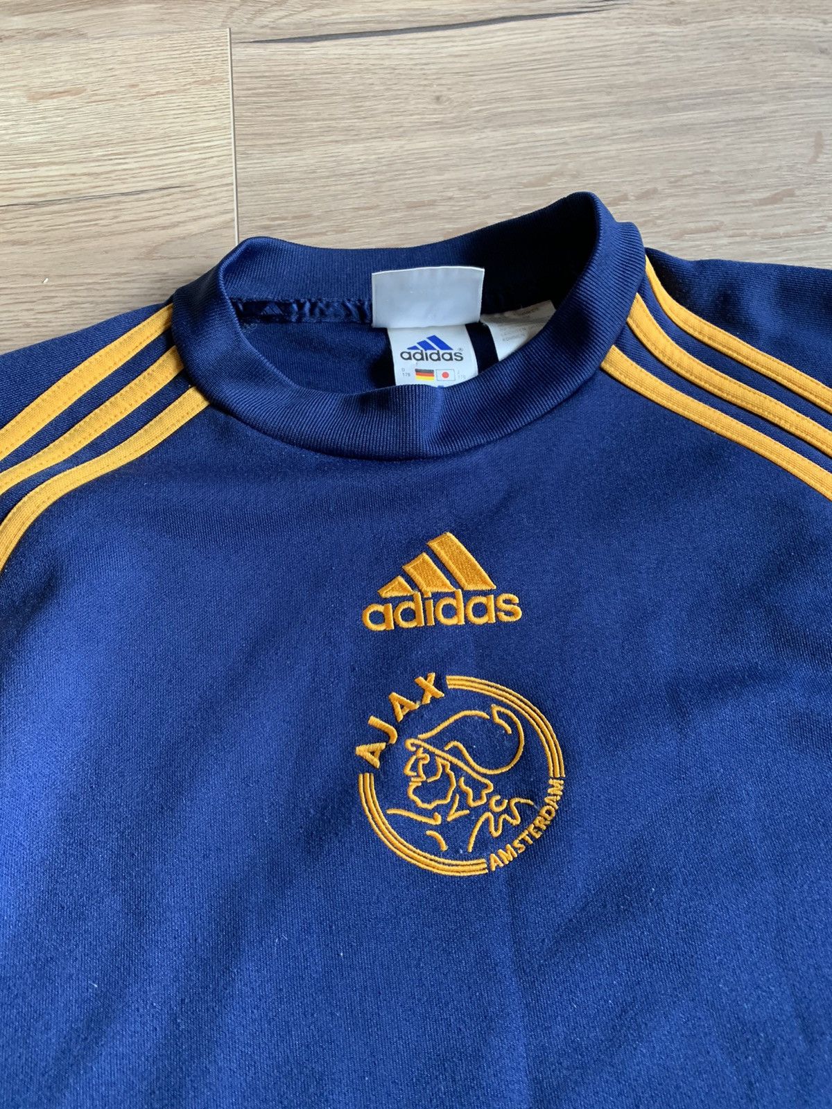 Adidas Vintage y2k Adidas x Ajax Amsterdam Crewneck Sweatshirt Size US S / EU 44-46 / 1 - 4 Thumbnail