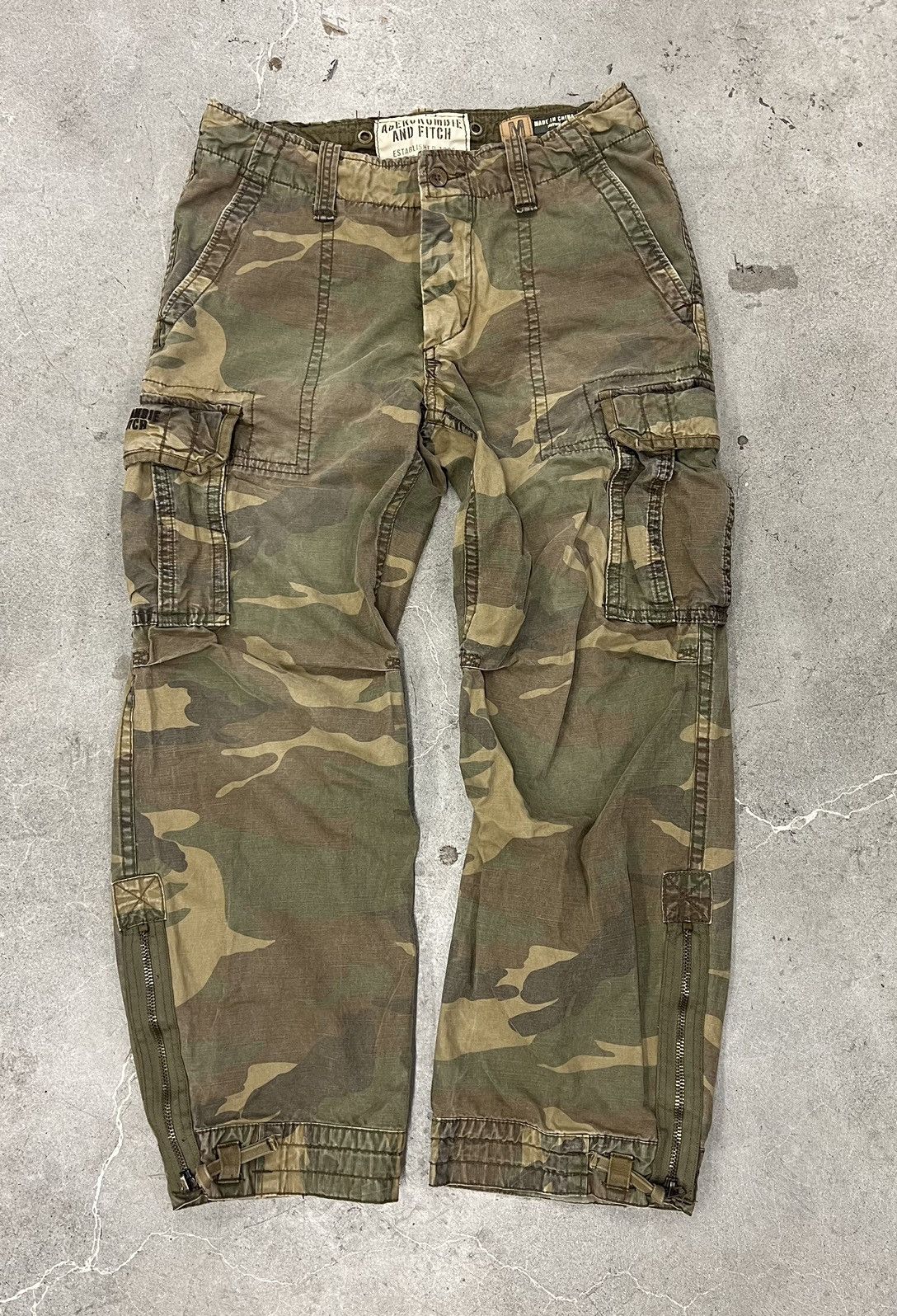 Vintage Baggy cargo camo Abercrombie and fitch pants y2k | Grailed