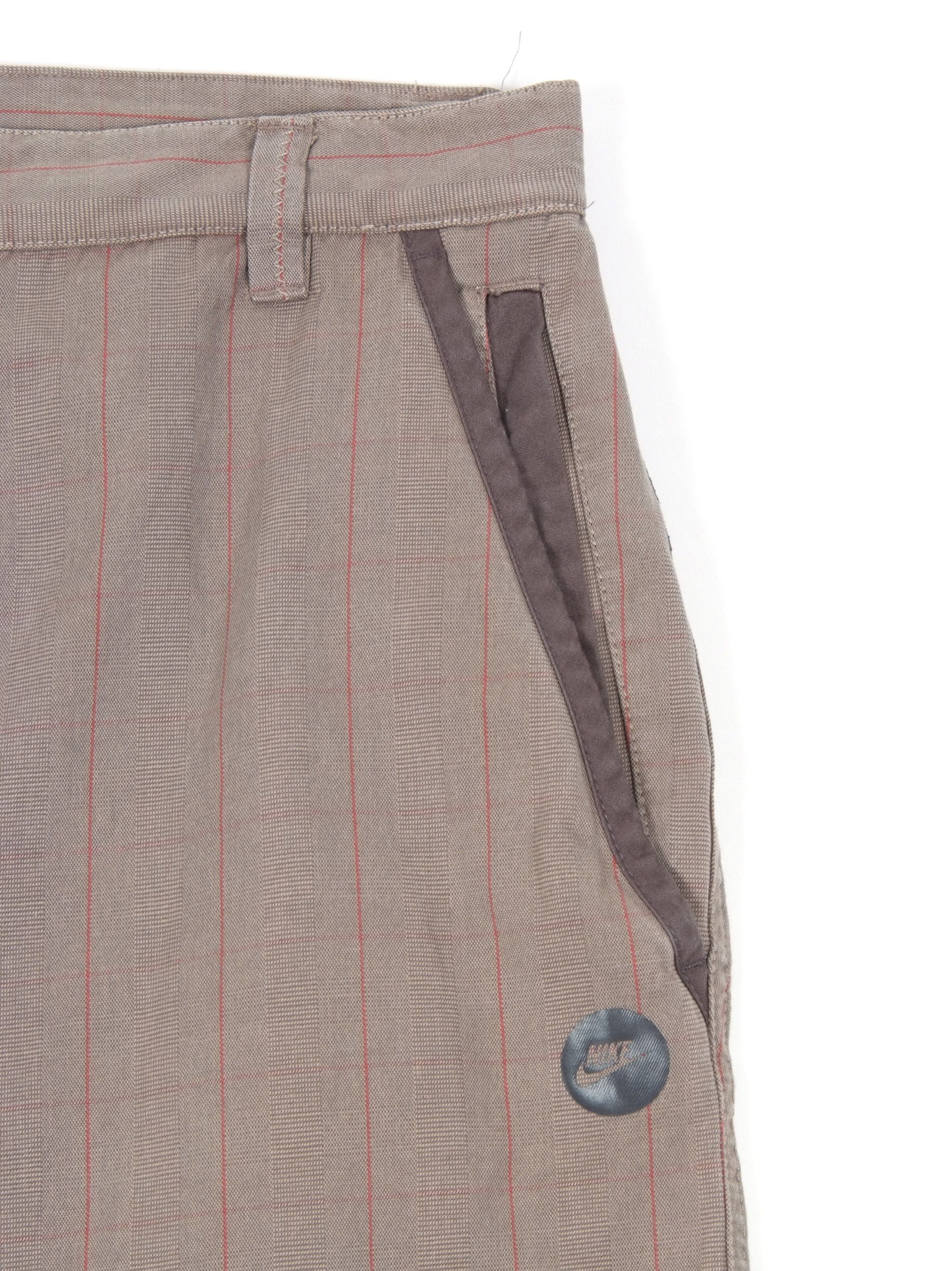 Nike Vintage y2k Nike Shorts (L) Size US 34 / EU 50 - 4 Thumbnail