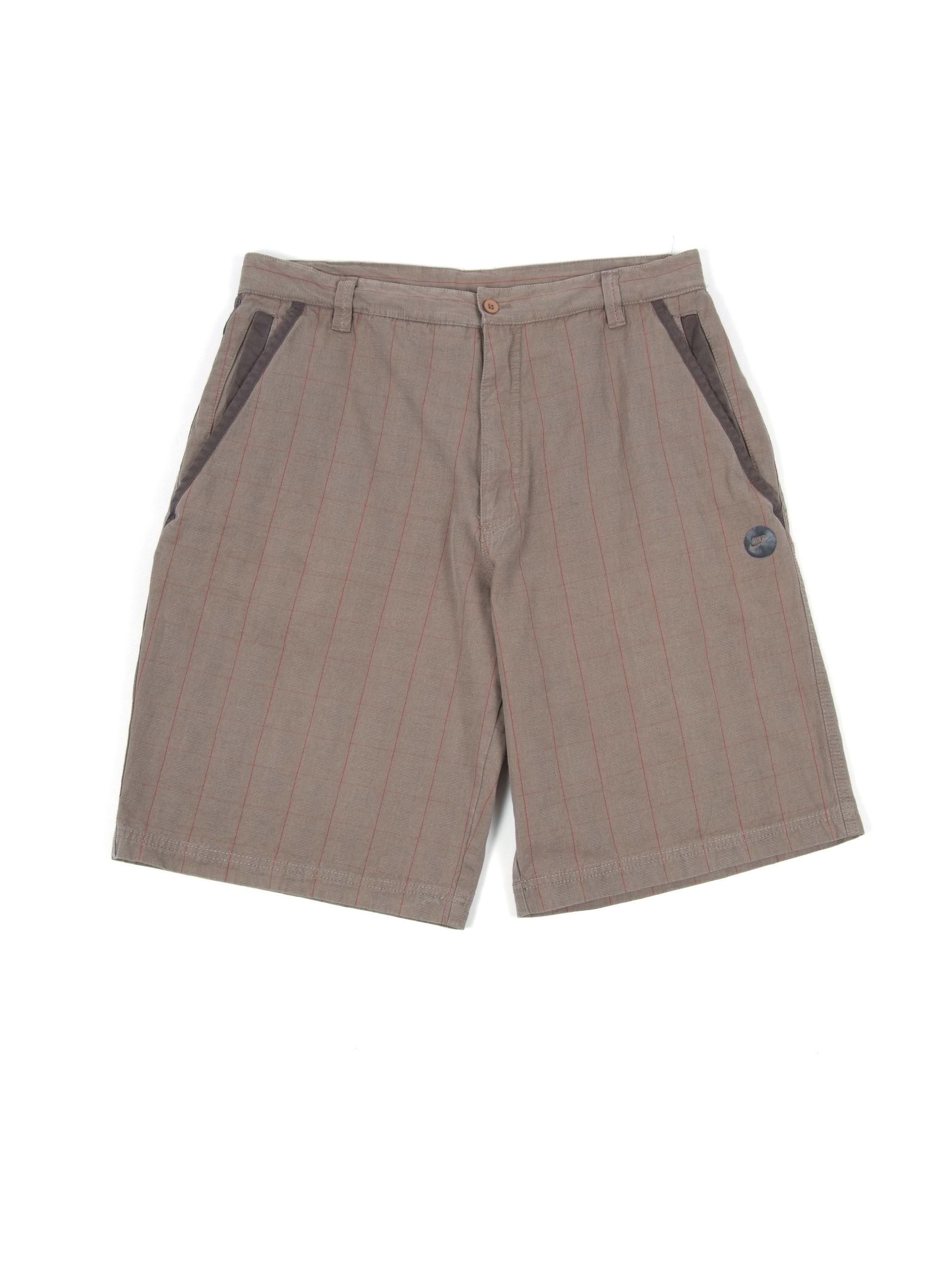 Nike Vintage y2k Nike Shorts (L) Size US 34 / EU 50 - 1 Thumbnail