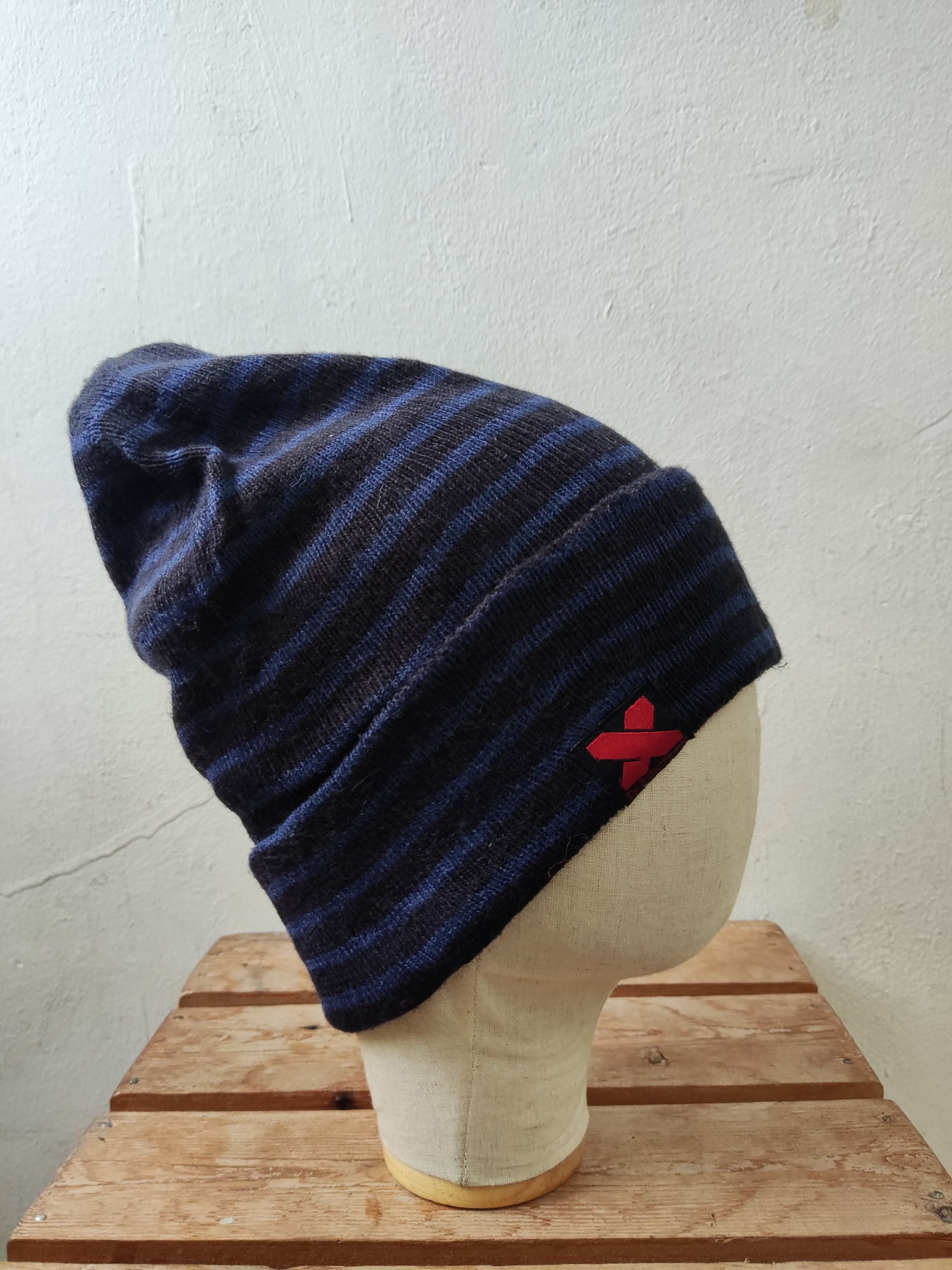 Japanese Brand Japanese Blue Striped Beanie Hat Size ONE SIZE - 4 Thumbnail