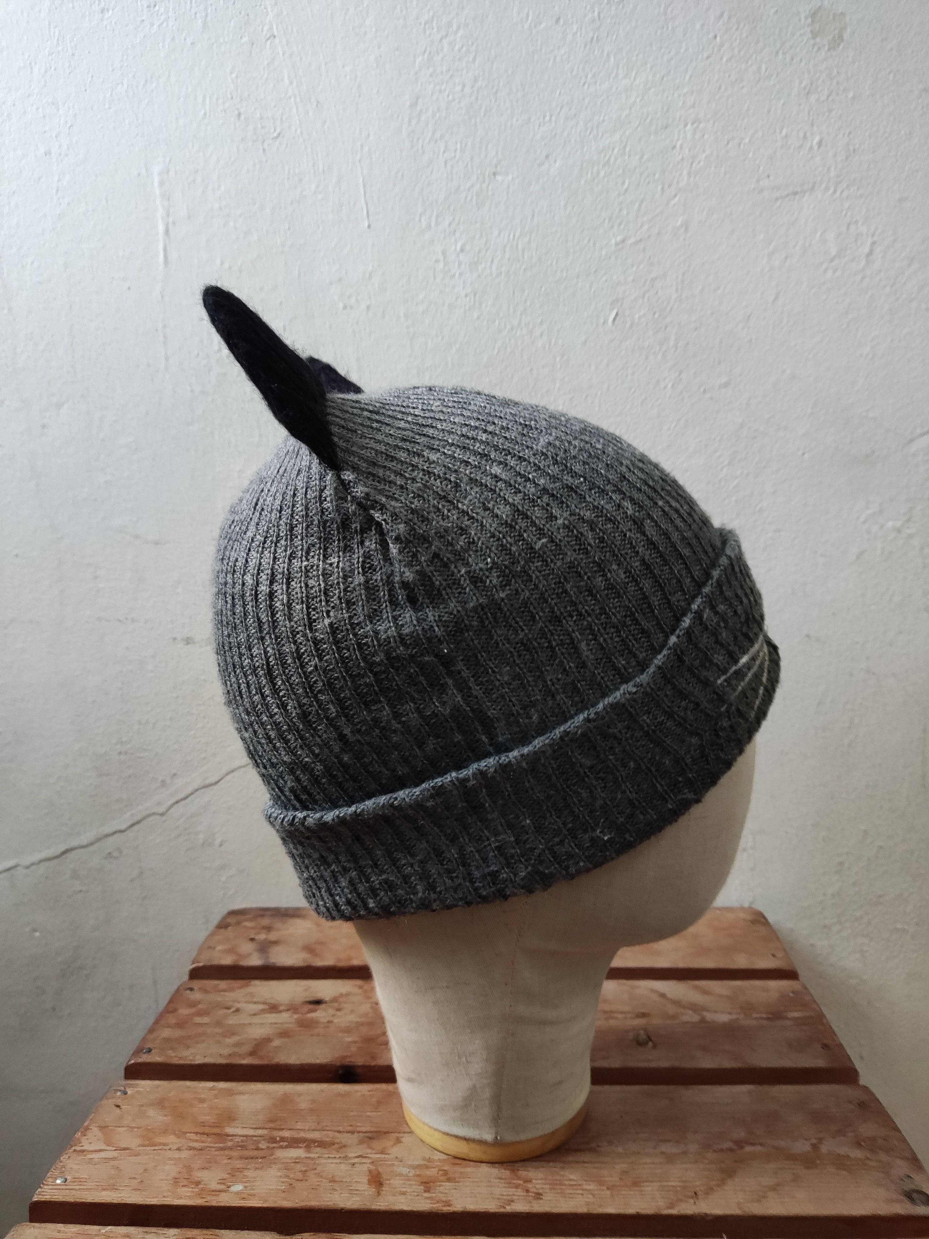 Japanese Brand Japanese Cat Ear Beanie Hat Size ONE SIZE - 6 Thumbnail