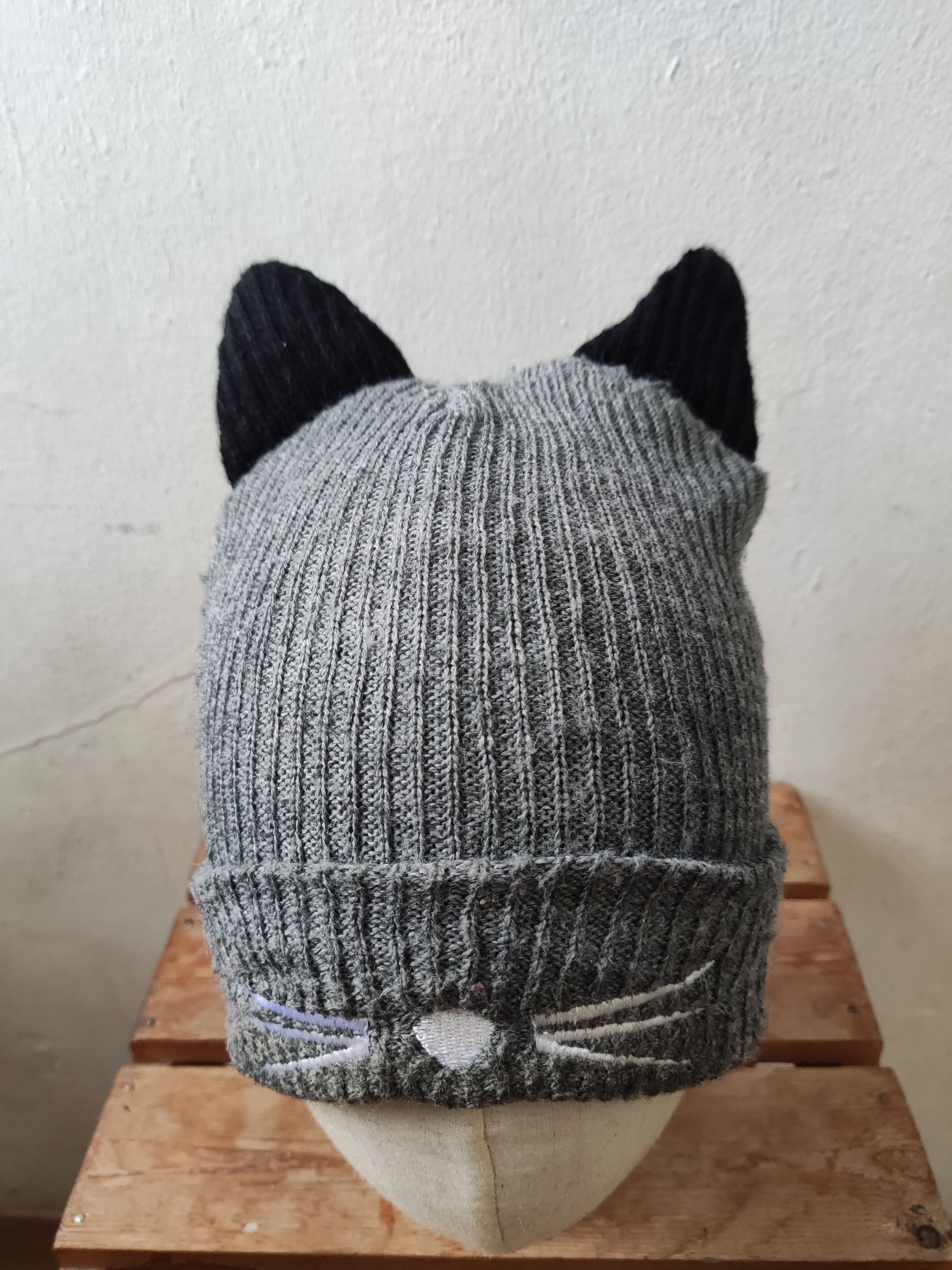 Japanese Brand Japanese Cat Ear Beanie Hat Size ONE SIZE - 5 Thumbnail