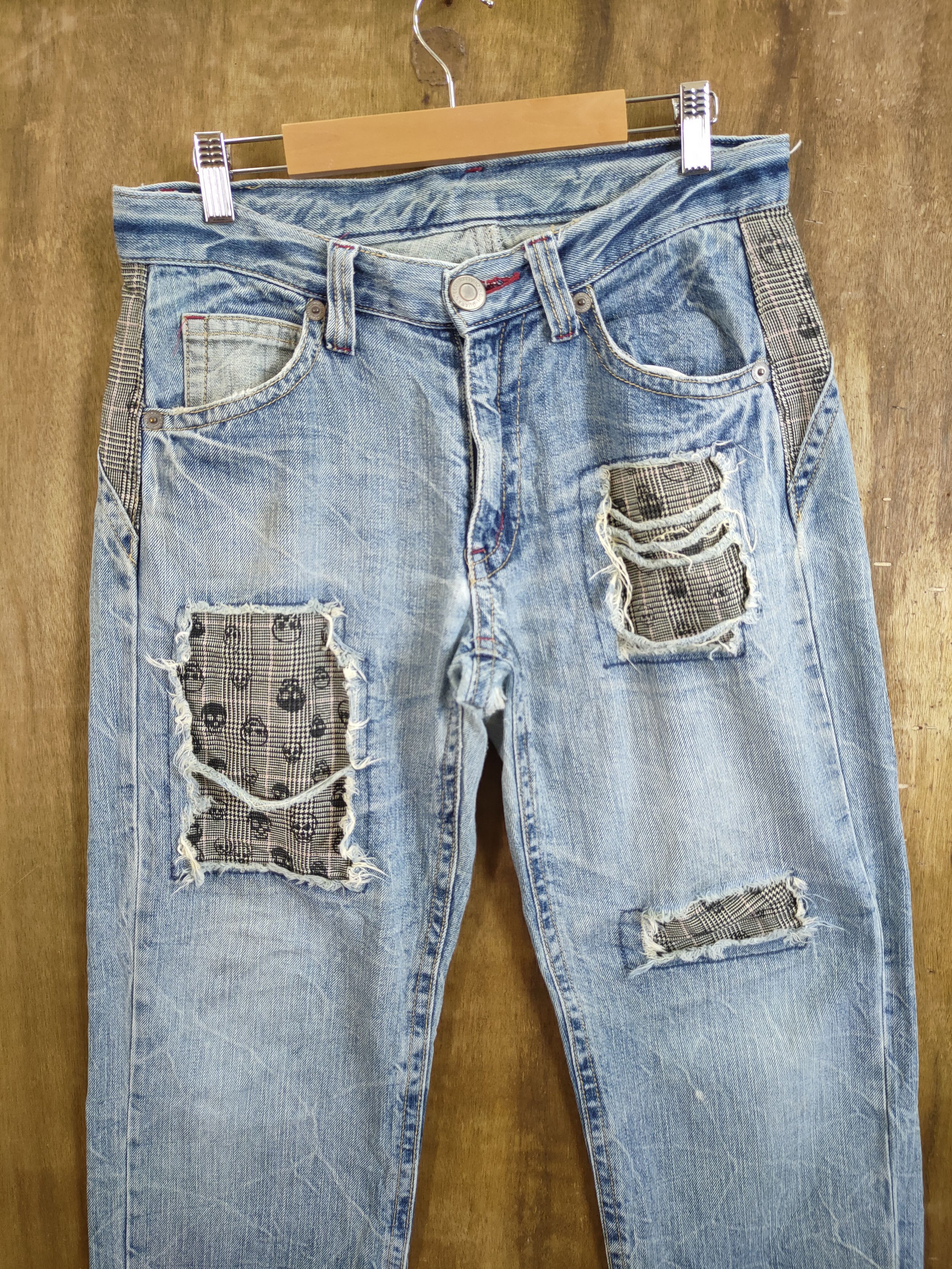 Vintage Japan denim patchwork skull distressed pants #46-764 Size US 30 / EU 46 - 4 Thumbnail