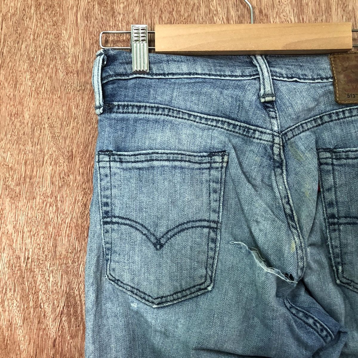 Levi's 513 Levis Blue distressed Denim jeans pants #6385 Size US 26 / EU 42 - 9 Thumbnail