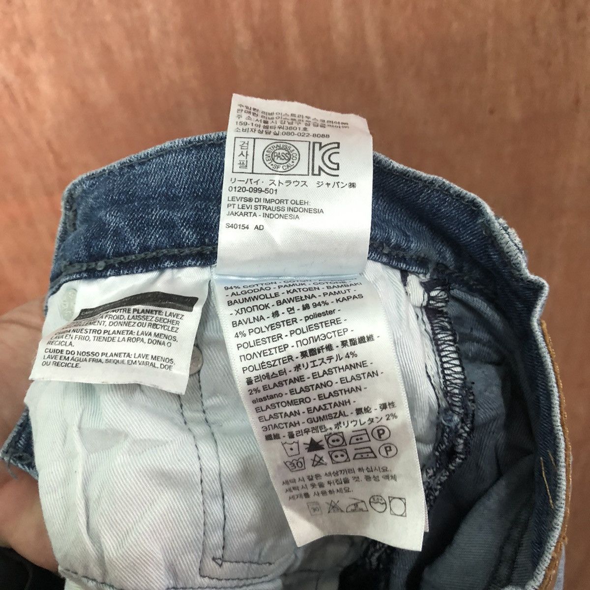Levi's 513 Levis Blue distressed Denim jeans pants #6385 Size US 26 / EU 42 - 12 Thumbnail