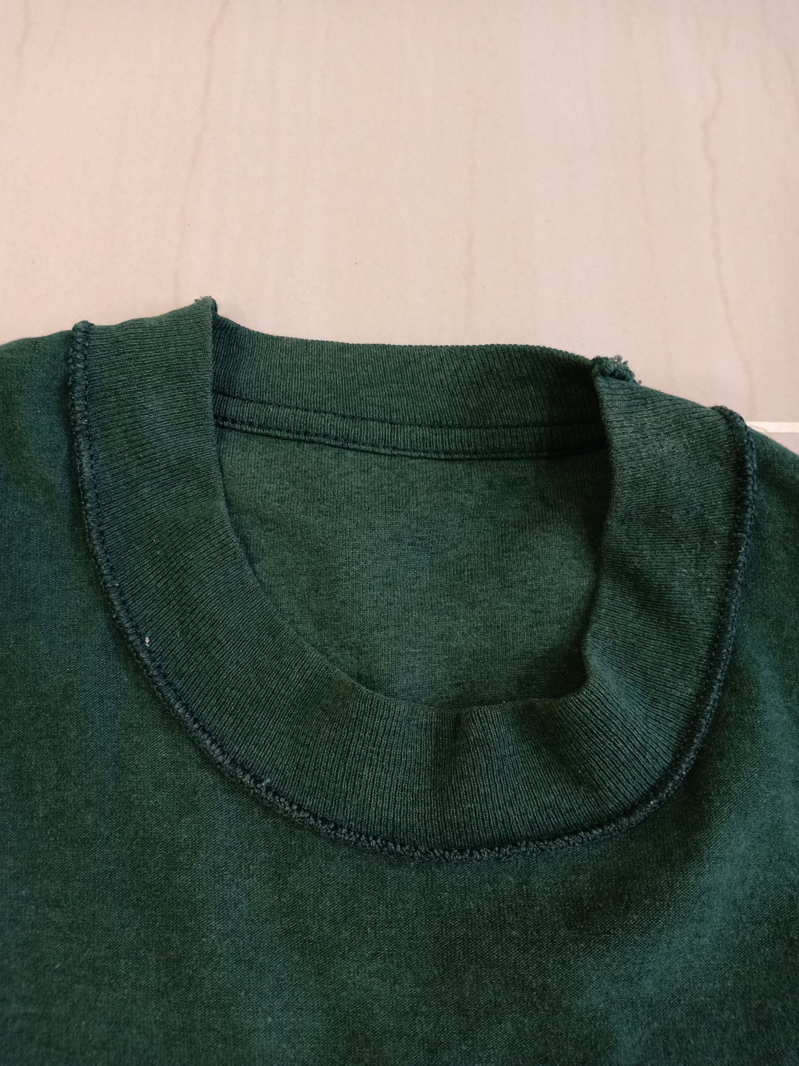 Vintage 90s Tees Rare design Simon Says