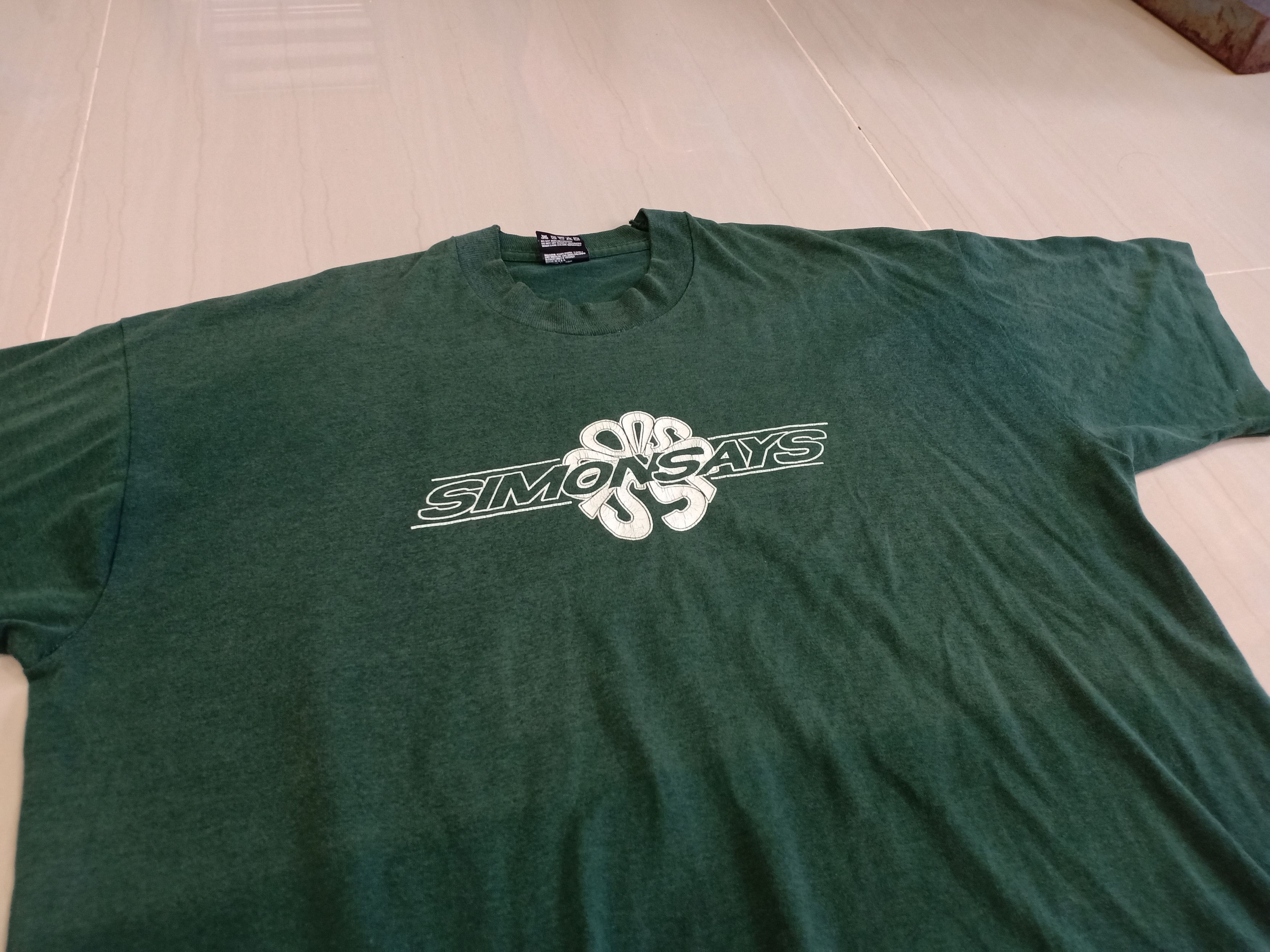 Vintage 90s Tees Rare design Simon Says