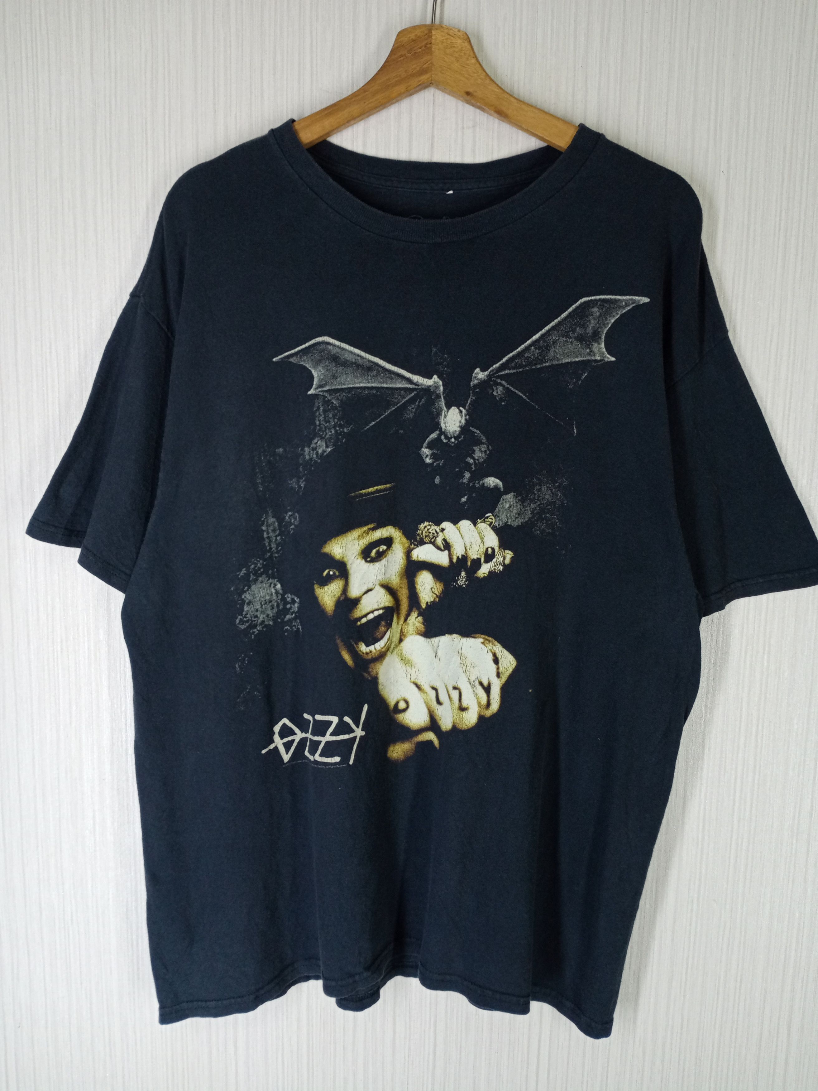 Band Tees Rare Vintage Ozzy Osbourne Rock Tshirt Size US XL / EU 56 / 4 - 1 Thumbnail