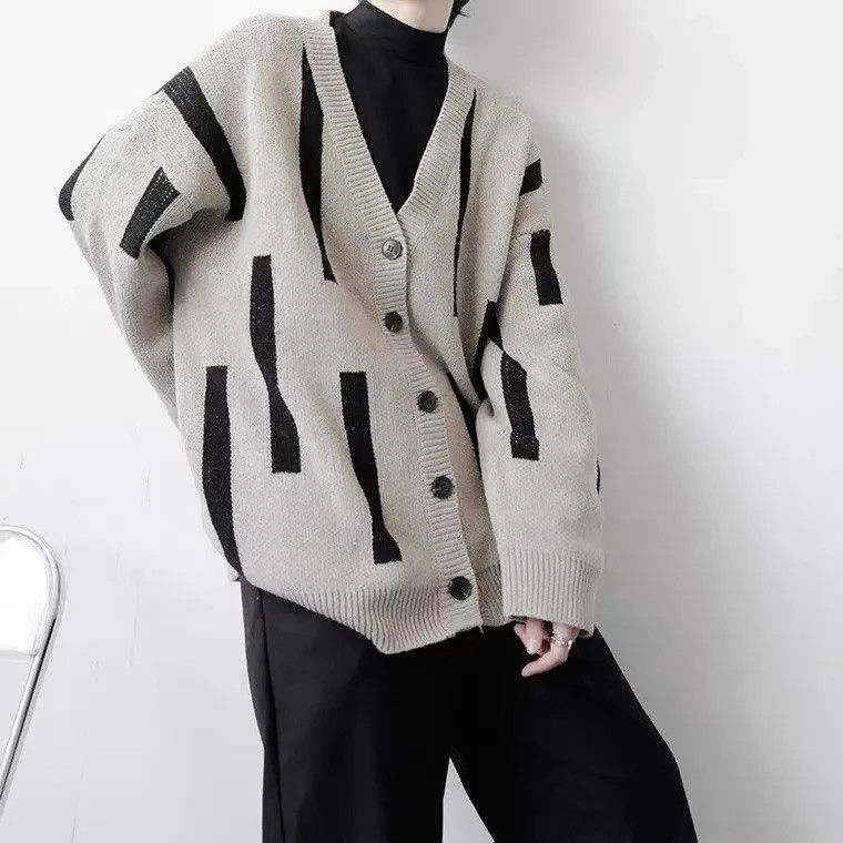 Japanese Brand New 2022 Futuristic Striped Cardigan Jumper Knitwear Size K1 Size US L / EU 52-54 / 3 - 4 Thumbnail
