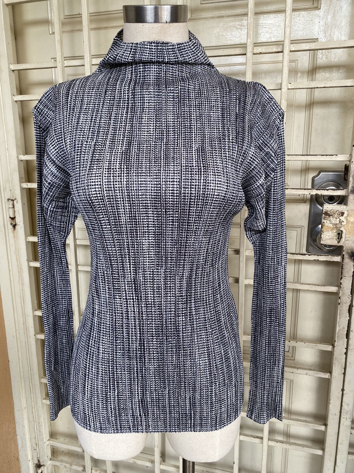 Issey Miyake vintage pleat please Size M / US 6-8 / IT 42-44 - 2 Thumbnail