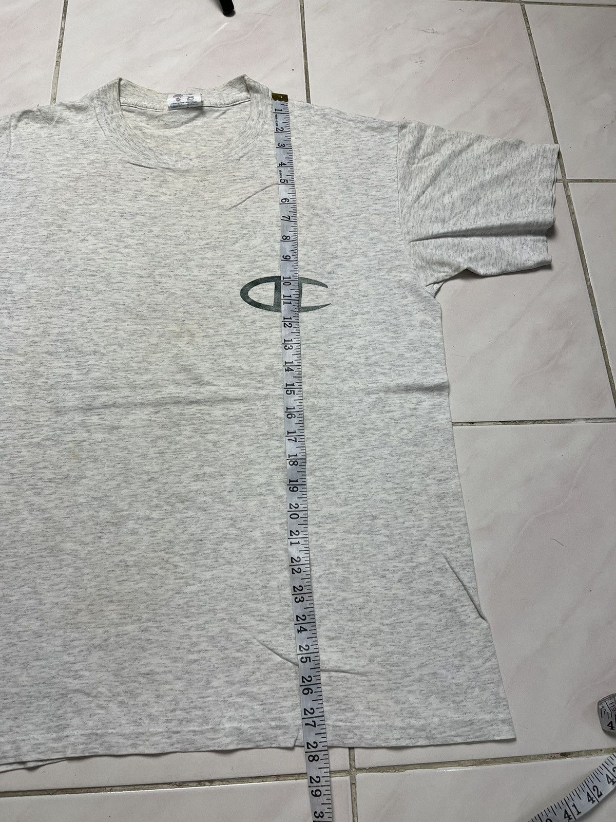 Champion Vintage Champion Big Logo T-Shirt Size US L / EU 52-54 / 3 - 9 Thumbnail